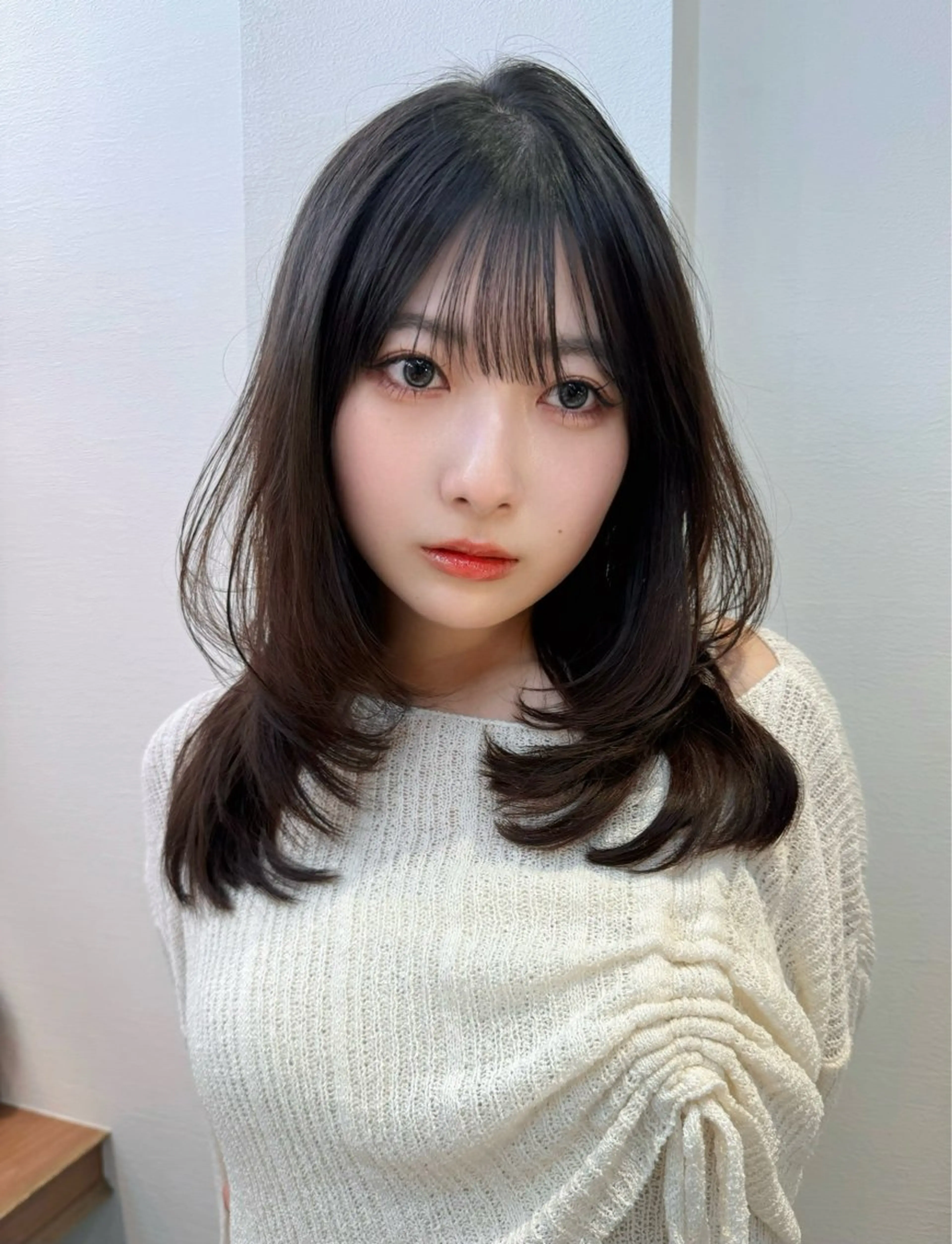 ミディアム カラー カット ヘアカラー トリートメント レイヤーカット /透明感カラー西田のヘアスタイル