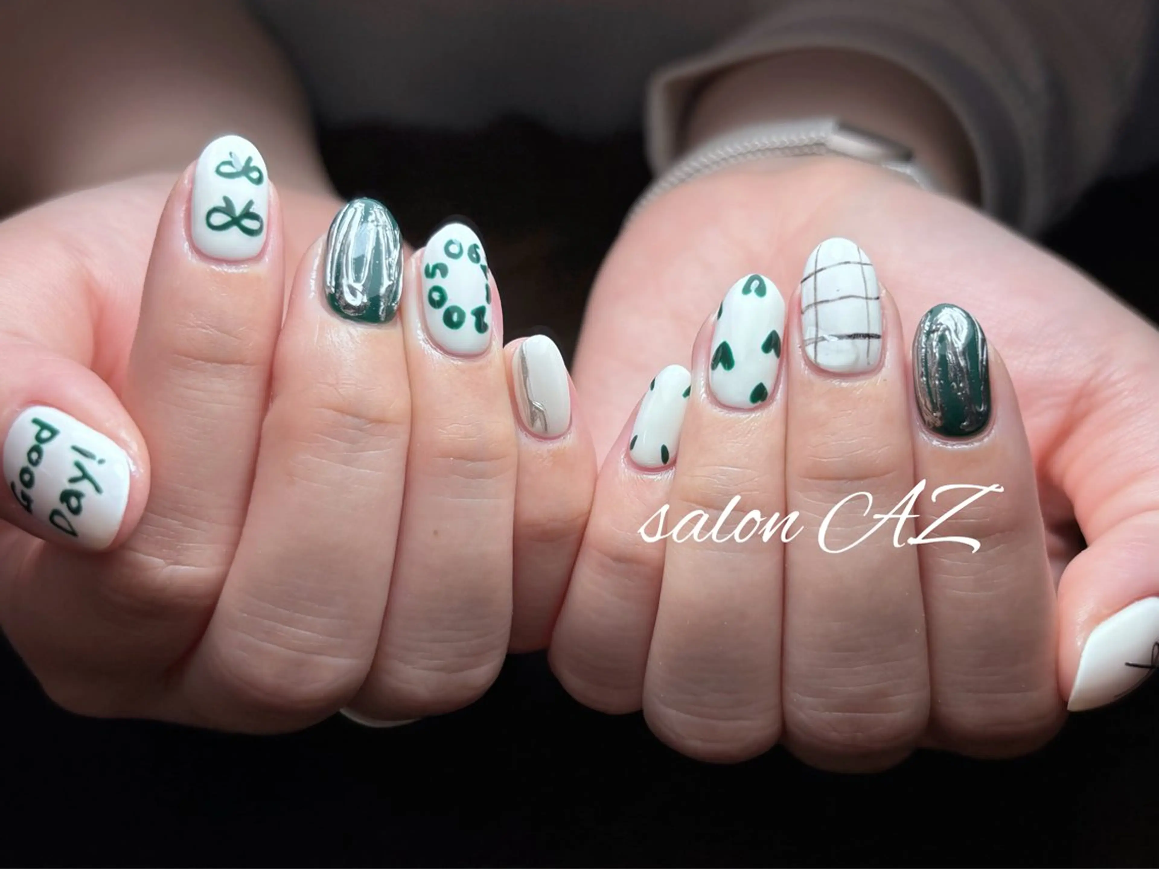 ネイル アートネイル フットネイル フレンチネイル マグネットネイル 持ち込み ハンドネイル salon AZのネイルデザイン