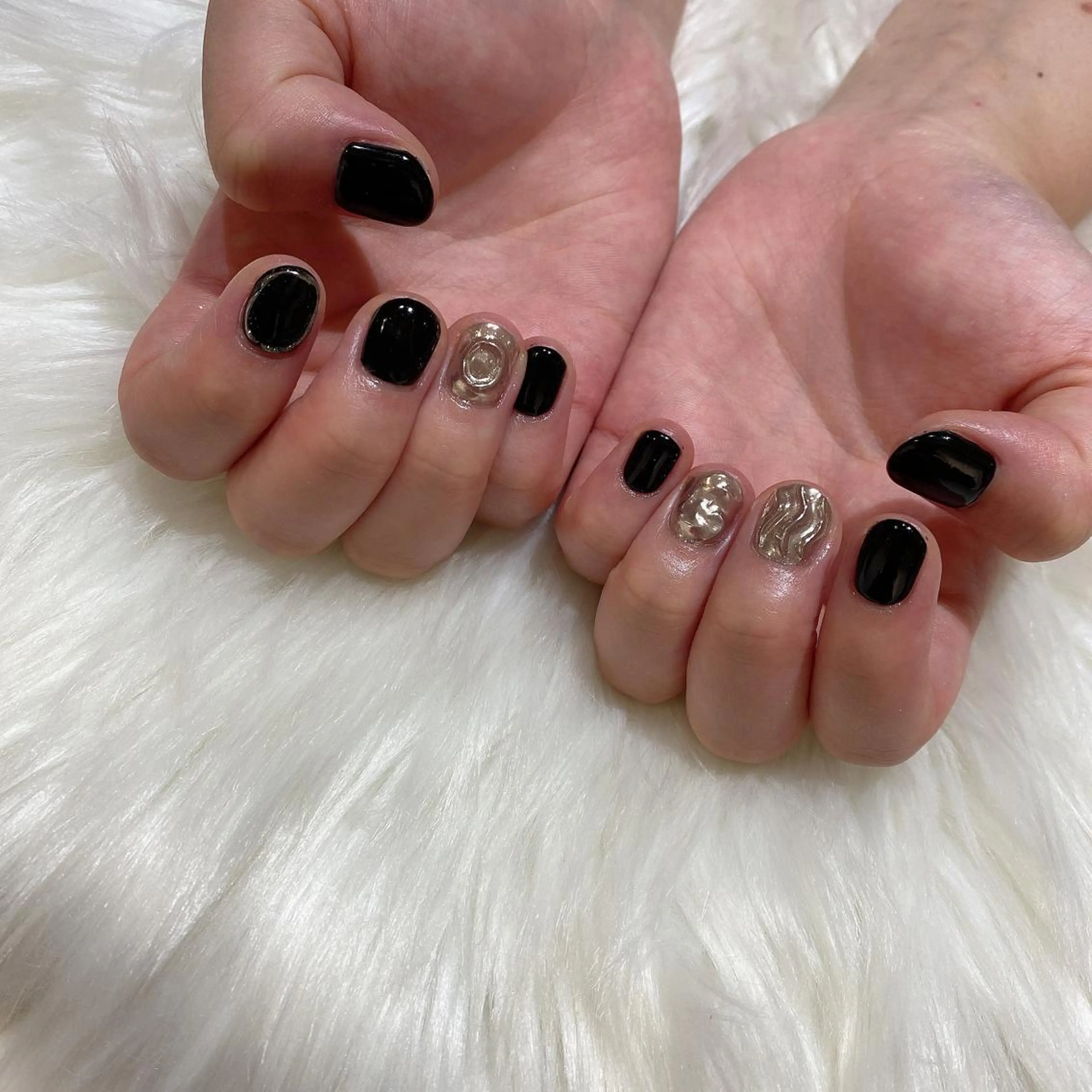 ネイル ハンドネイル 西岡 杏のネイルデザイン