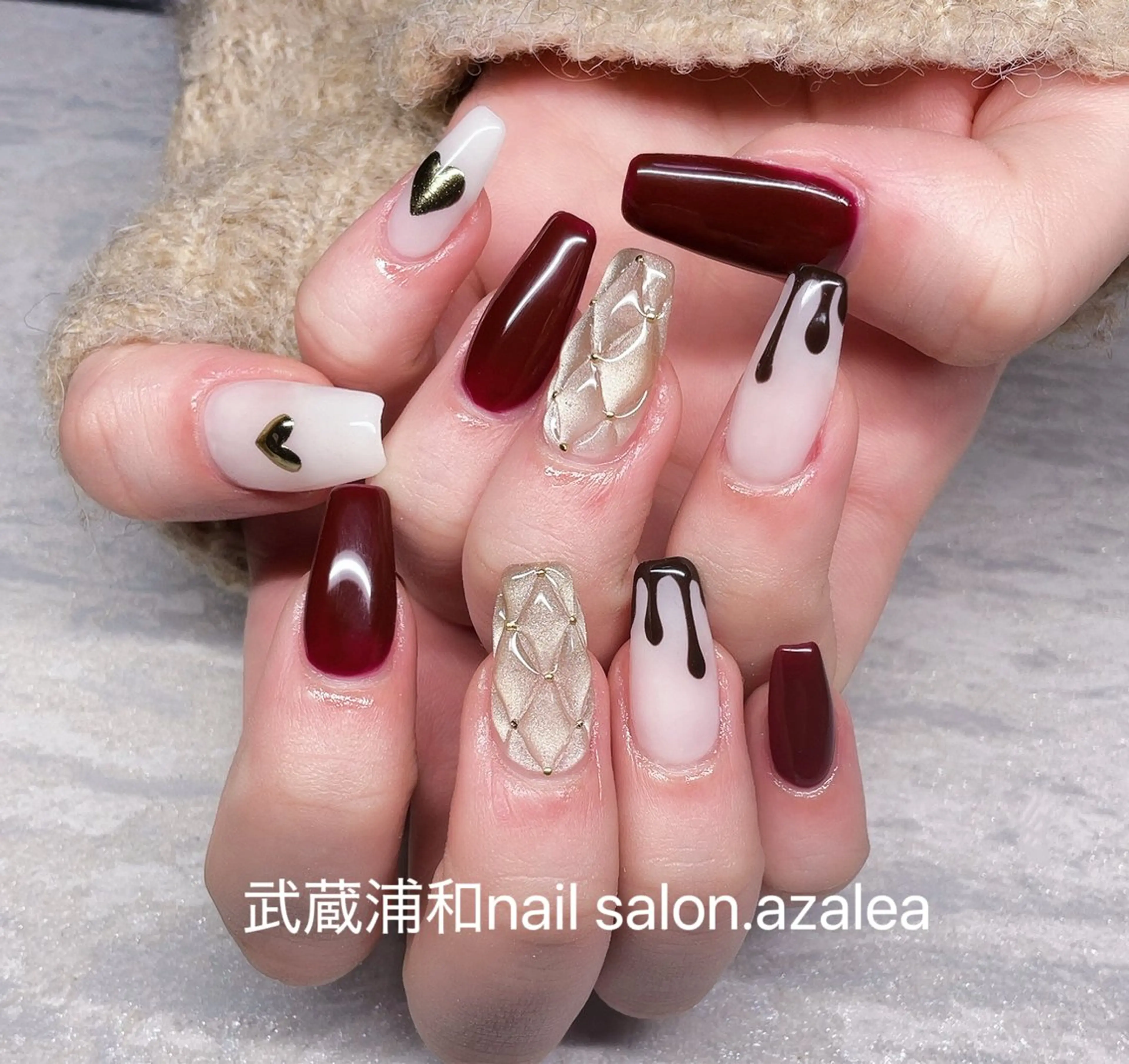 ネイル ハンドネイル R inのネイルデザイン