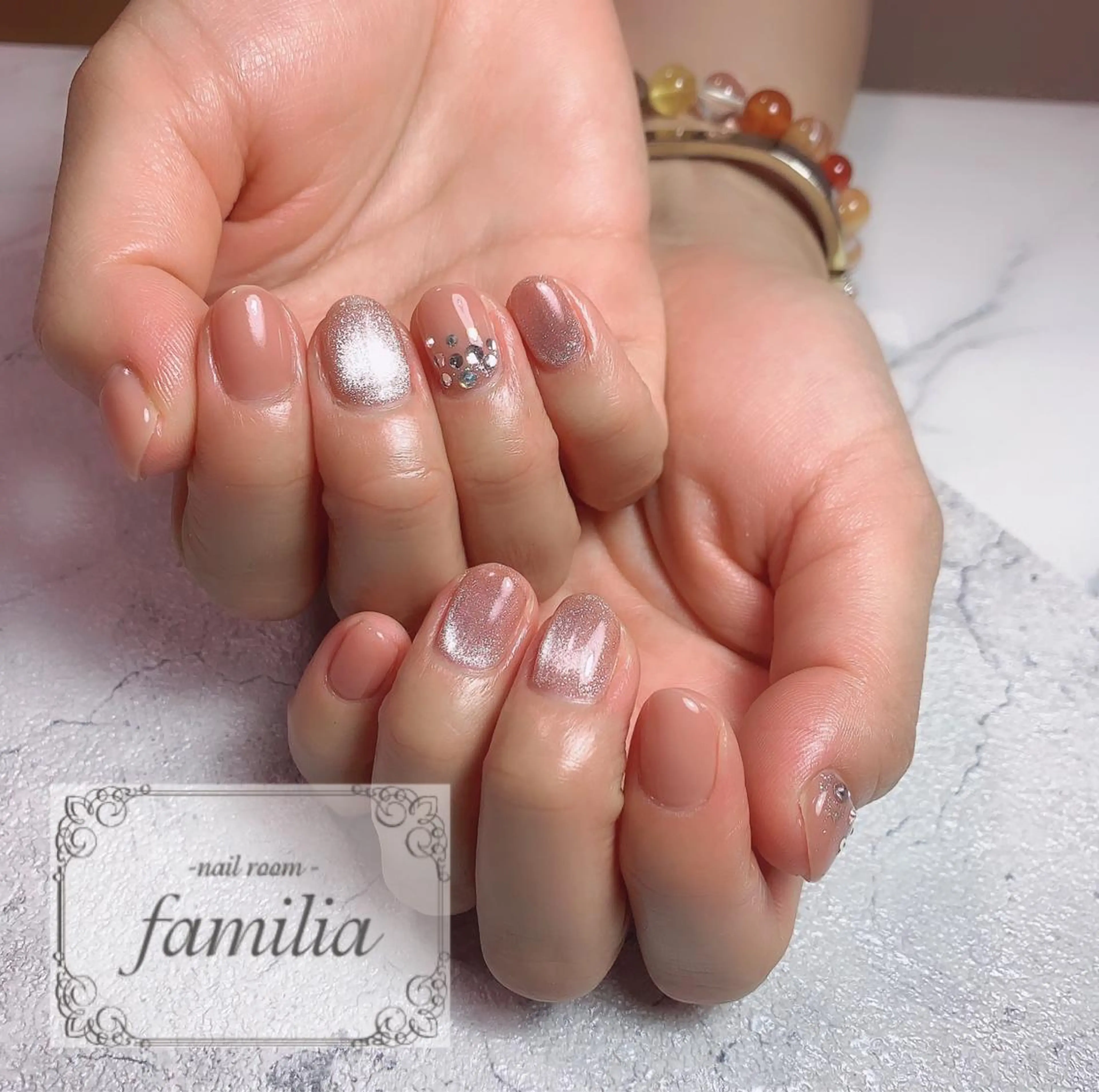 ネイル -nailroom- familiaのネイルデザイン