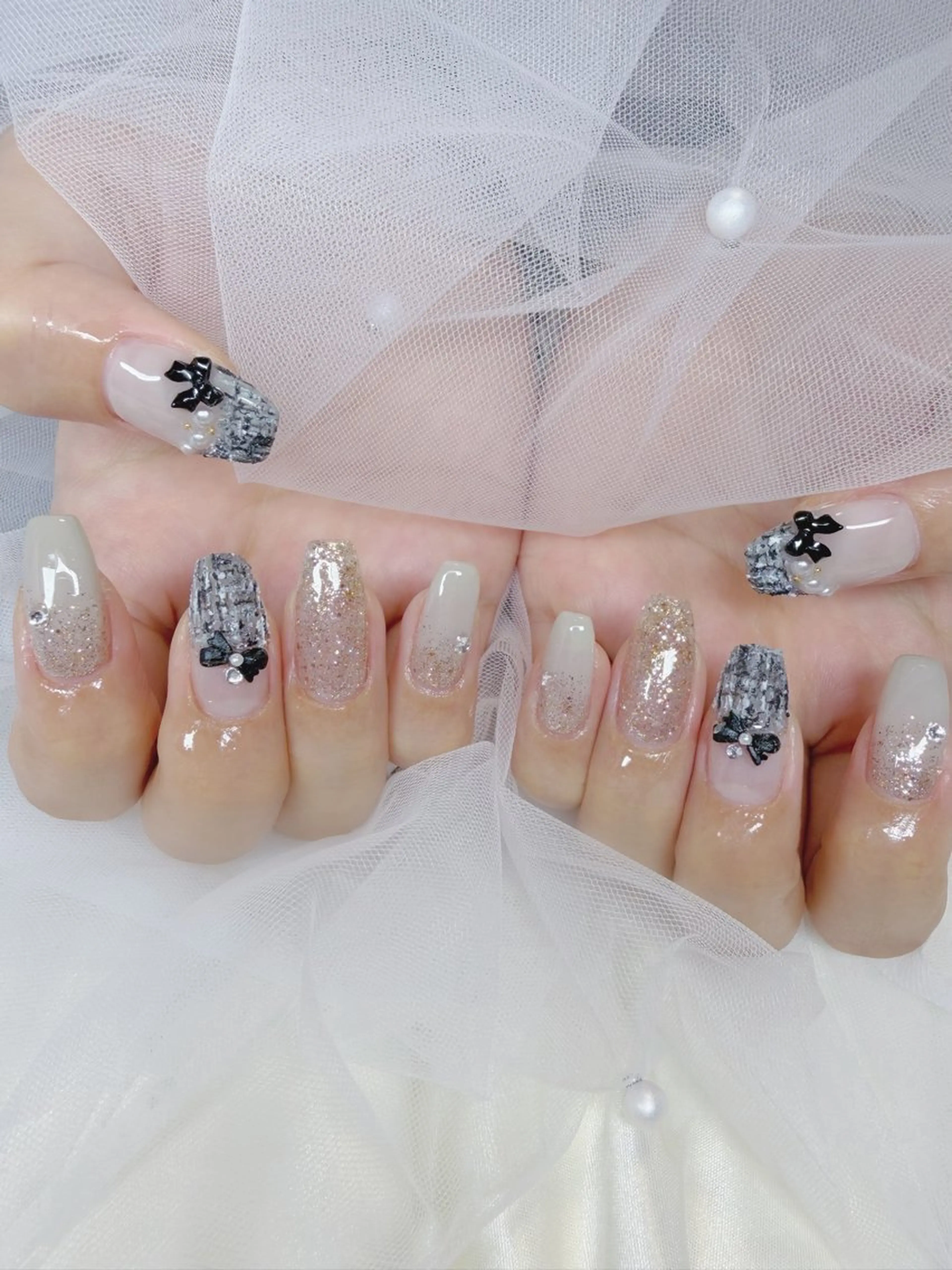 ネイル リボン ツイードネイル 非対面ネイルサロンEve所属・非対面ネイルサロン Eveのネイルデザイン