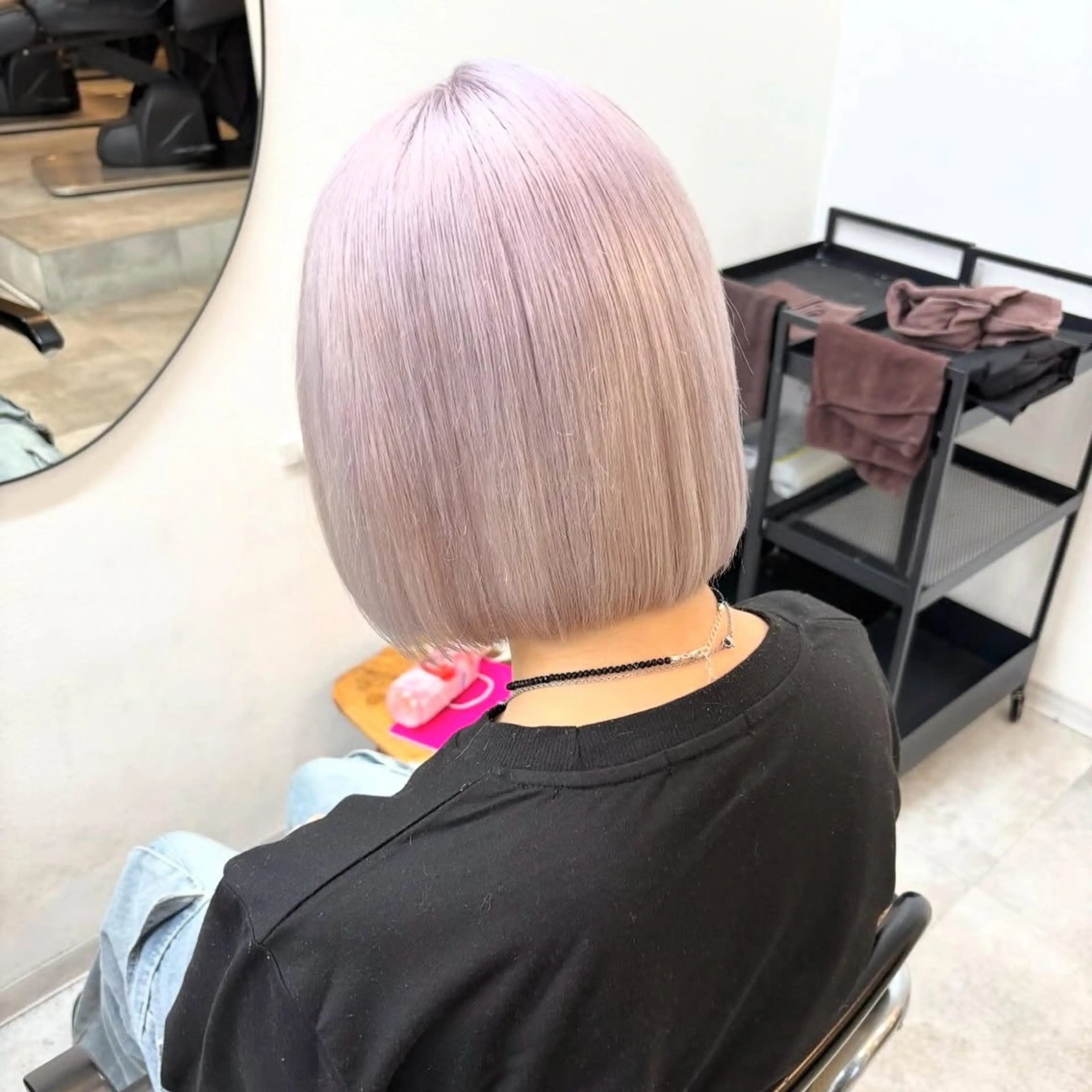 ショート カラー 切りっぱなしボブ ベージュカラー ホワイトベージュ ボブ ヘアカラー トリートメント ヘアセット 渋谷🩶ハイトーン 🩶FUMUのヘアスタイル