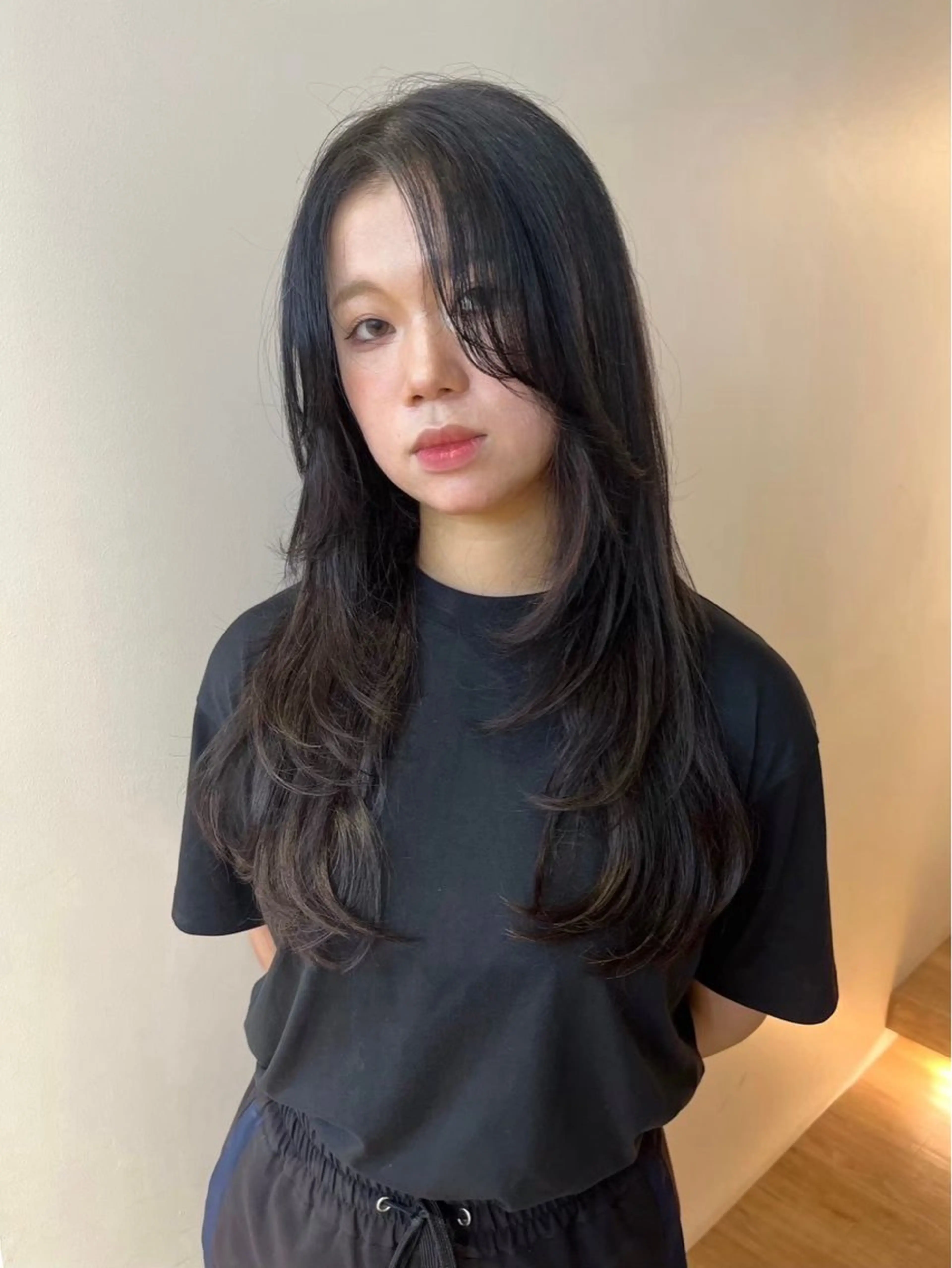 カラー Risa／盛れる レイヤー／艶カラーのヘアスタイル