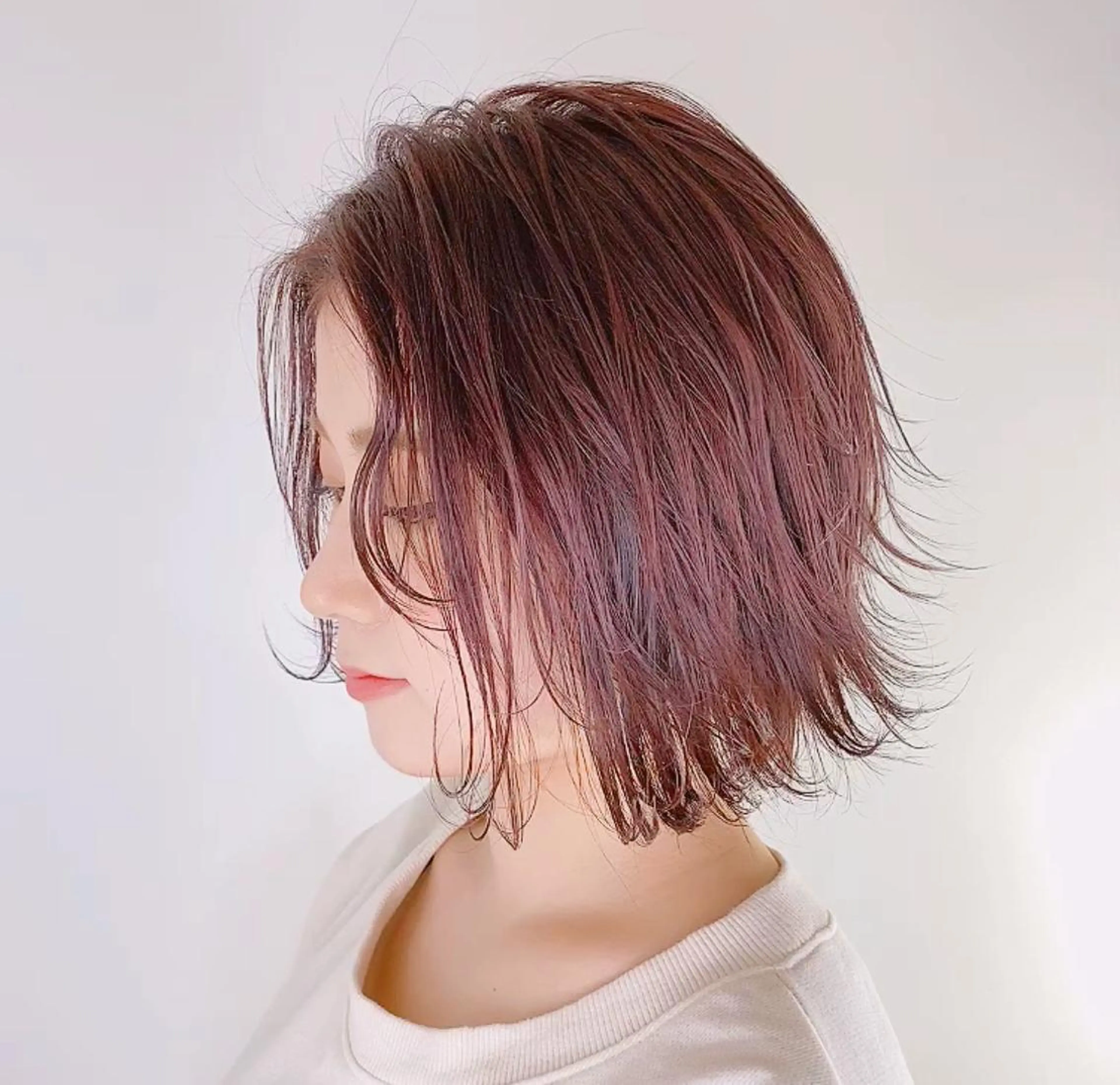 ショート カット ヘアカラー 上川 開生のヘアスタイル