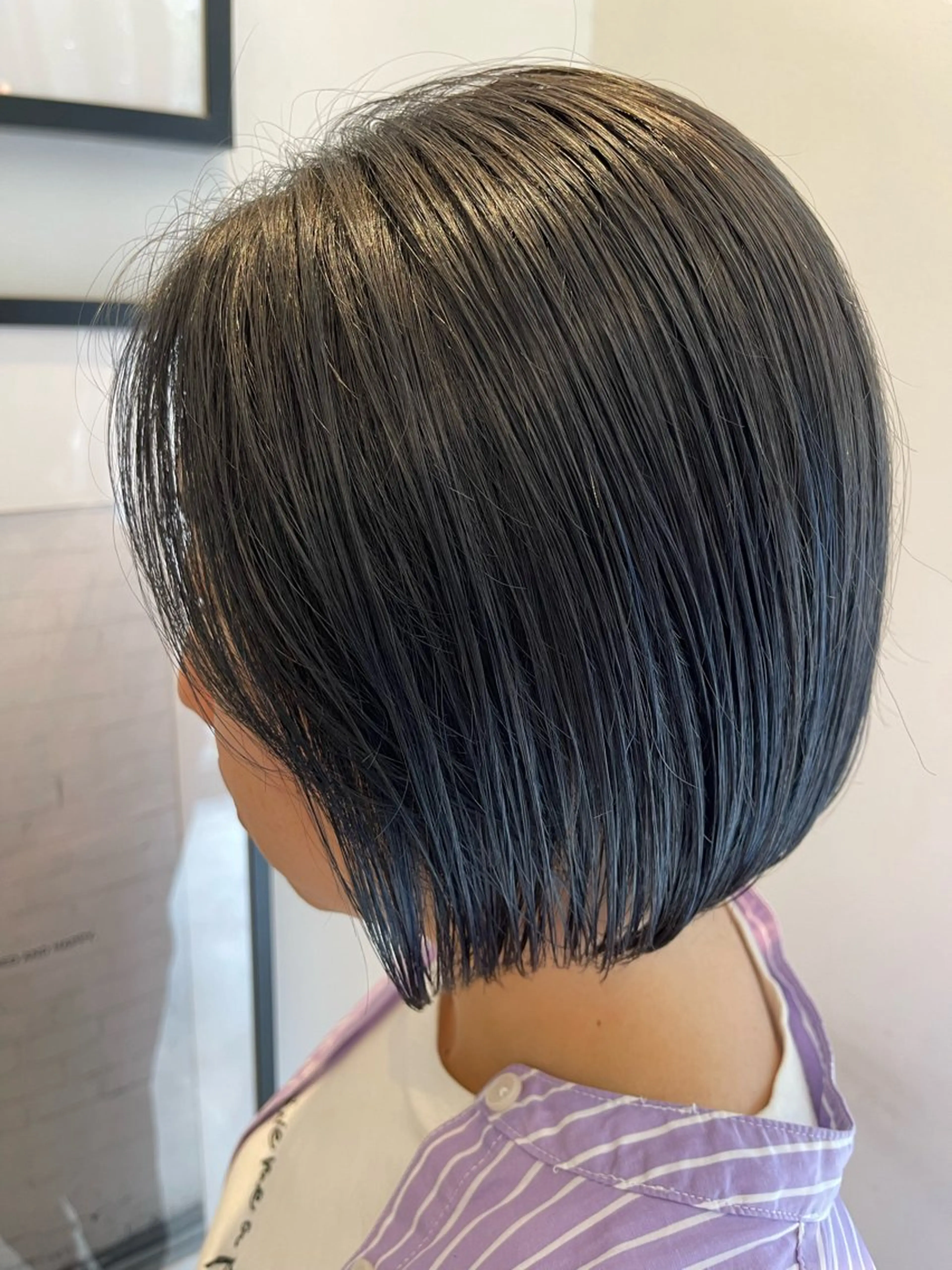 ショート カラー 塚本 昂のヘアスタイル