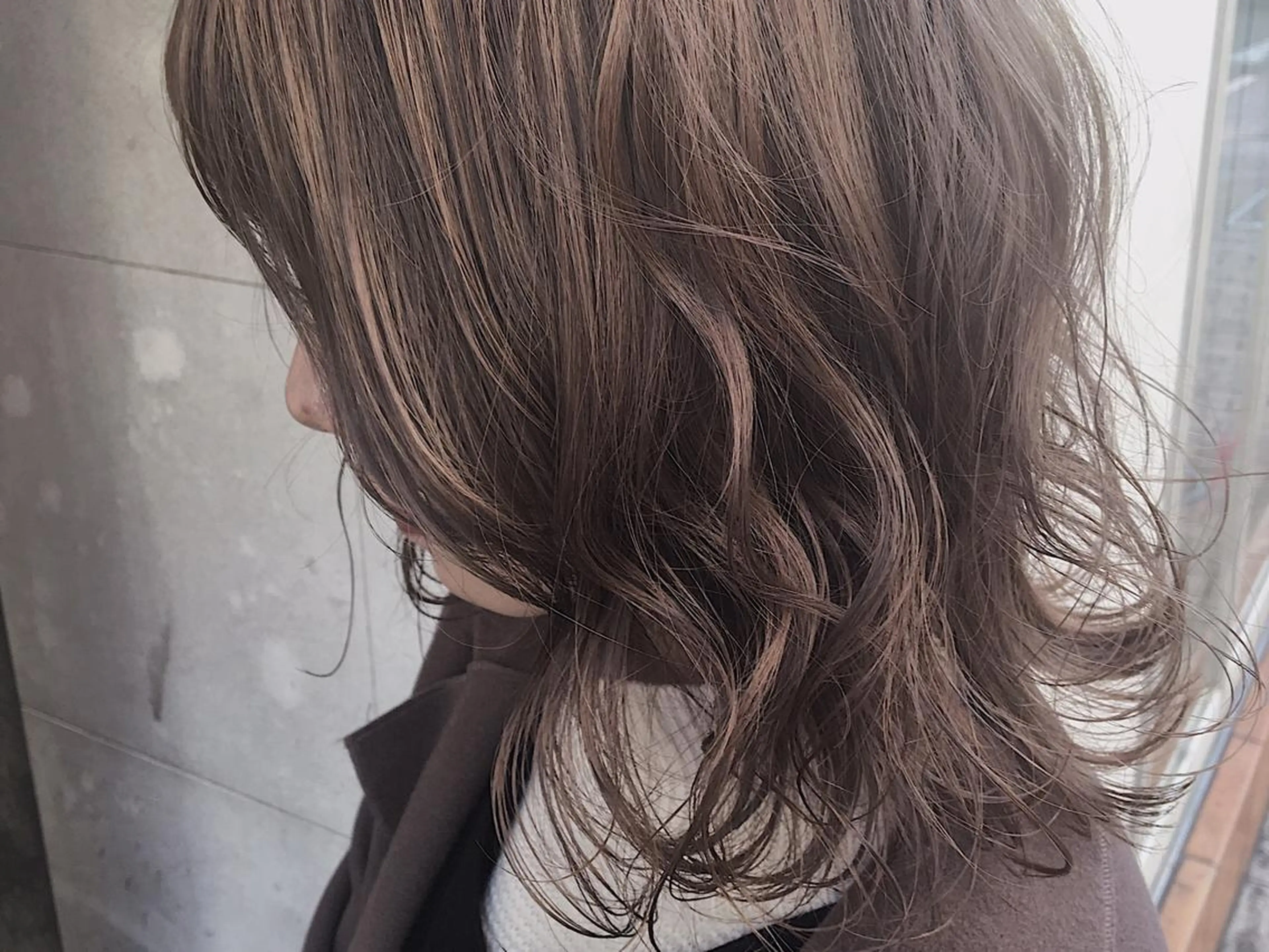 ミディアム カラー ベージュカラー カット ヘアカラー トリートメント 狩野 羅夢のヘアスタイル