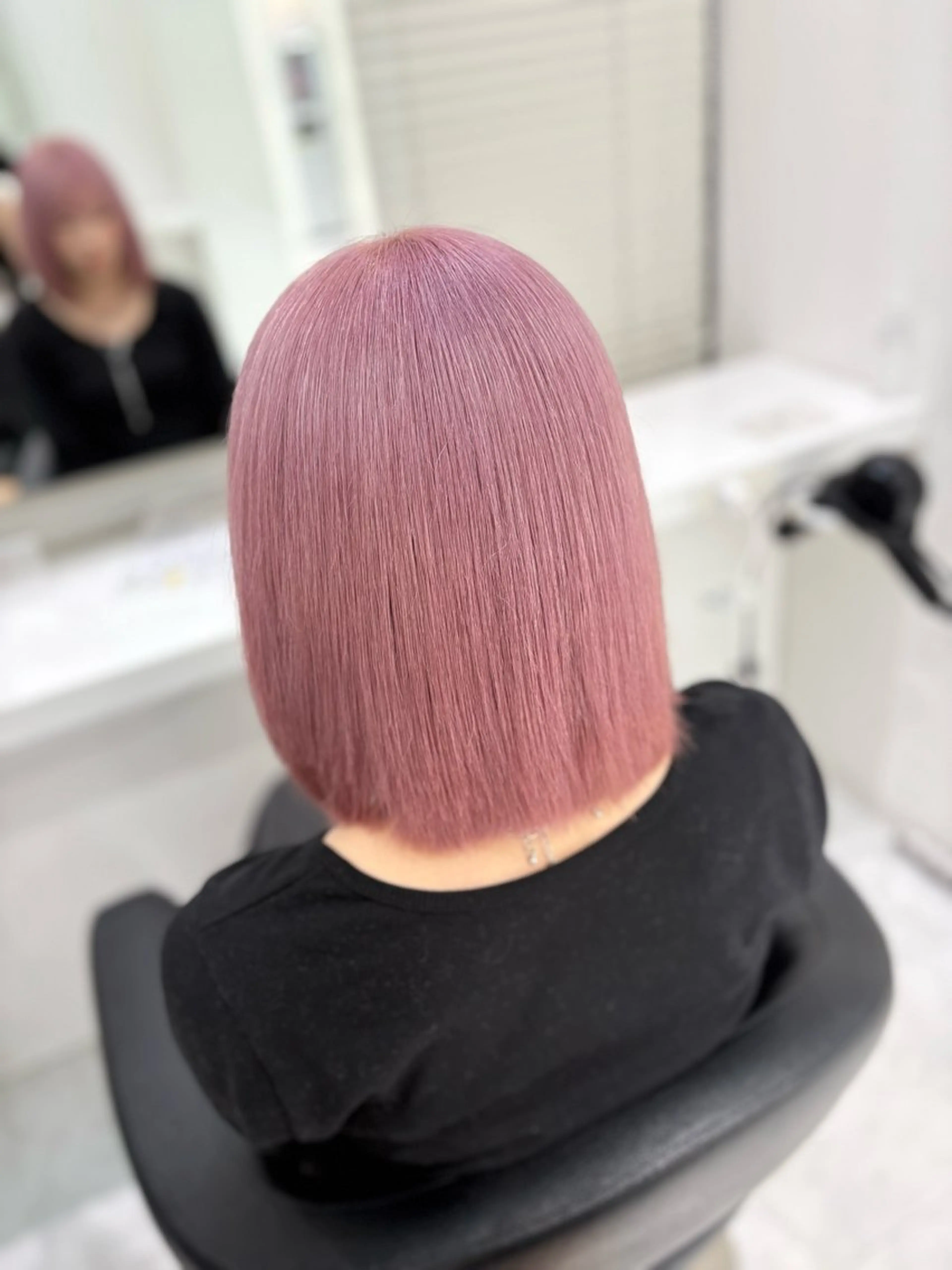 ショート ♡ハイトーンブリーチ カラーyuuna♡のヘアスタイル