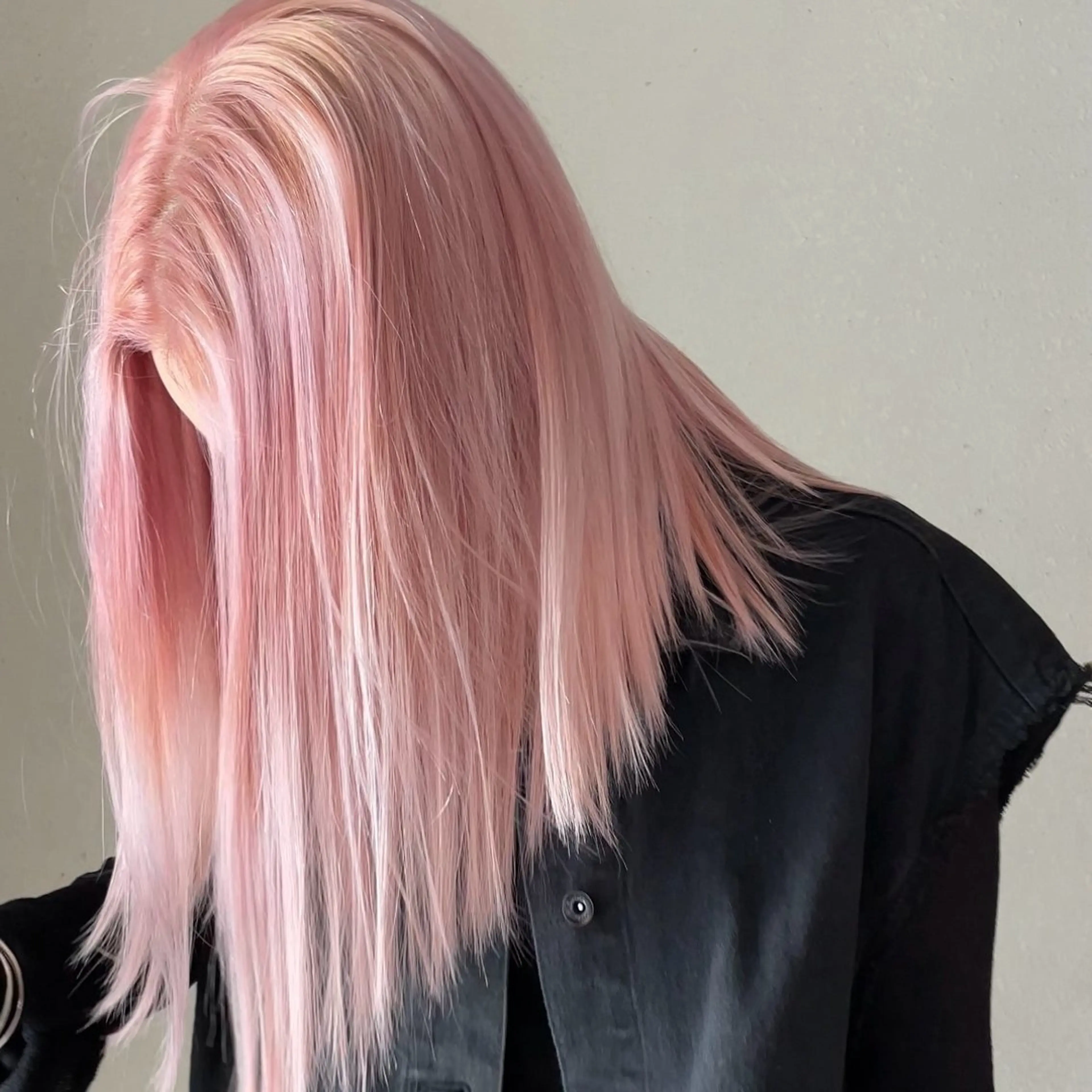 ロング ヘアカラー vivre libreのヘアスタイル