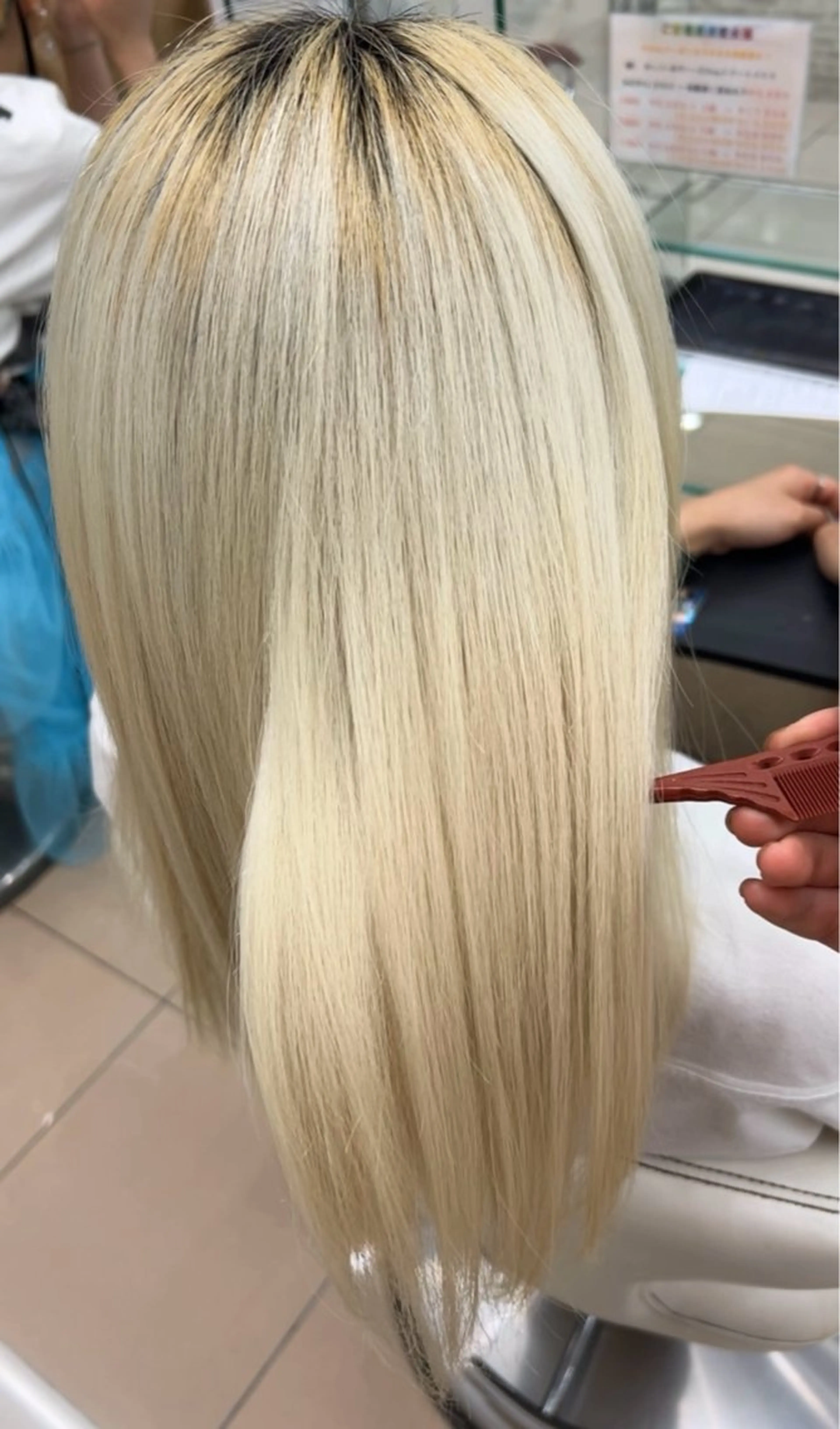 セミロング 髪質改善 EARTH kazu🐰のヘアスタイル