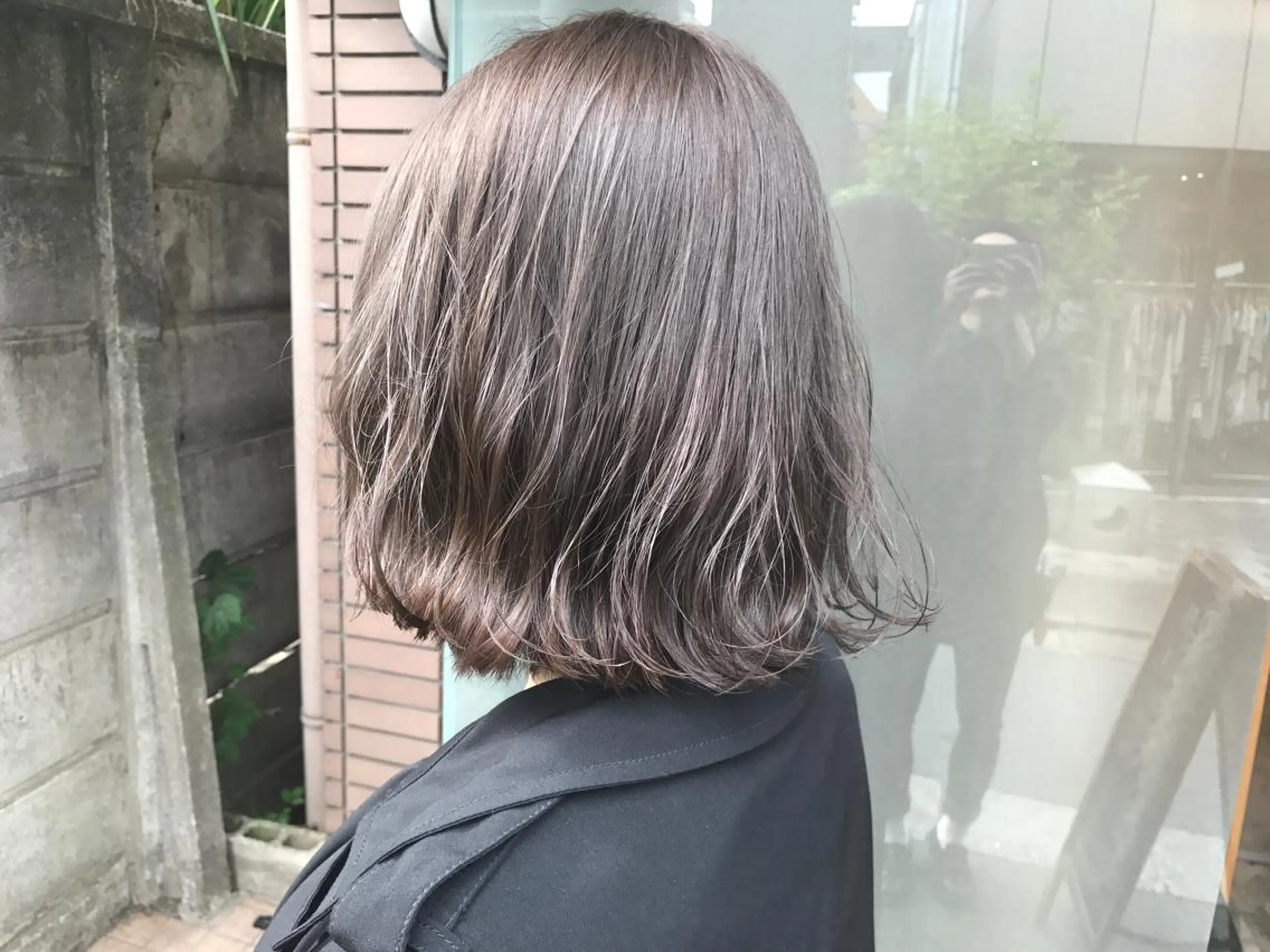 ミディアム カラー ブリーチ 透明感カラー グレージュ ハイトーンカラー ハイトーングレージュ 骨格診断🍃ショート /ショートボブ✨岡元のヘアスタイル