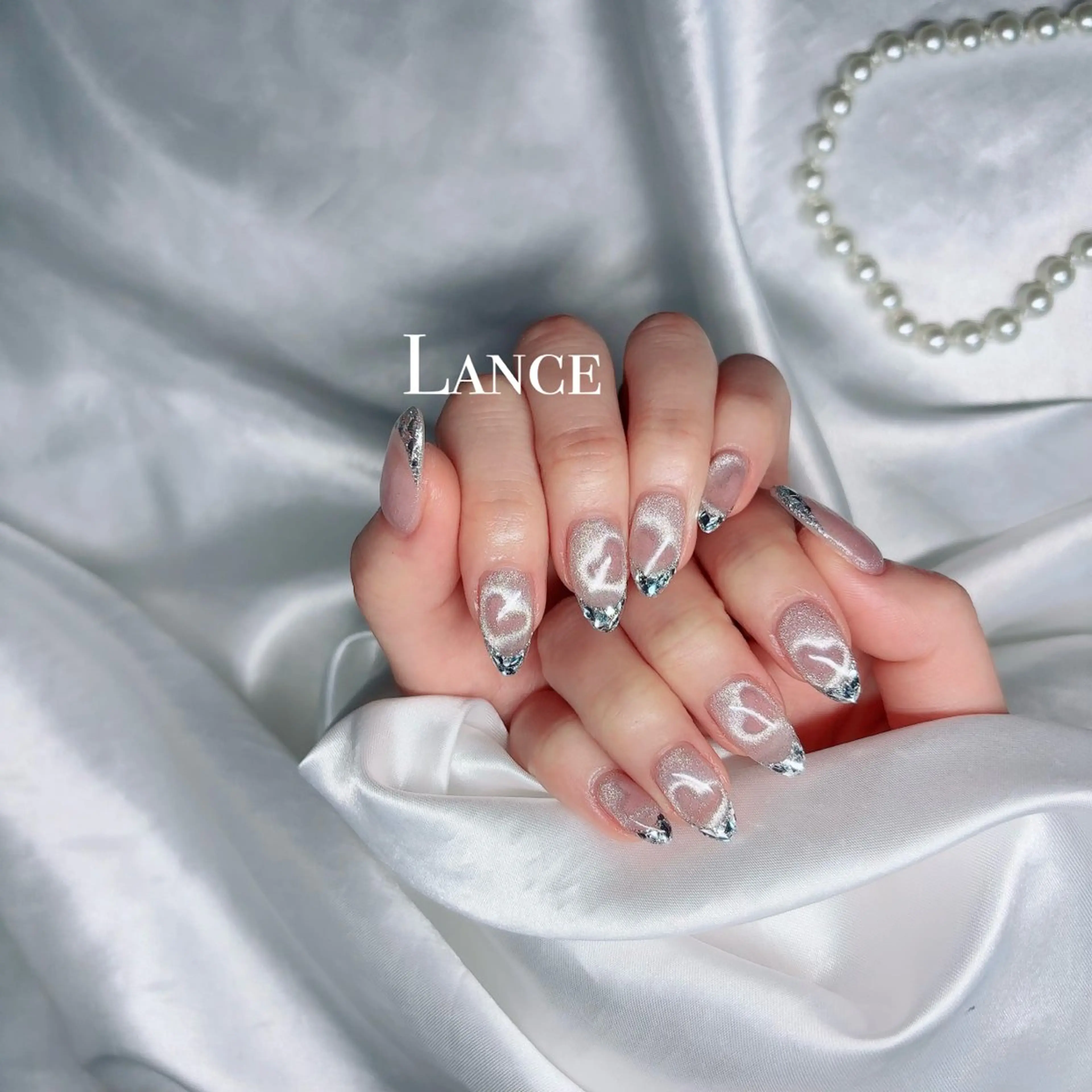 ネイル オーロラネイル フットネイル フレンチネイル キラキラネイル 韓国ネイル ハンドネイル Lance nailのネイルデザイン