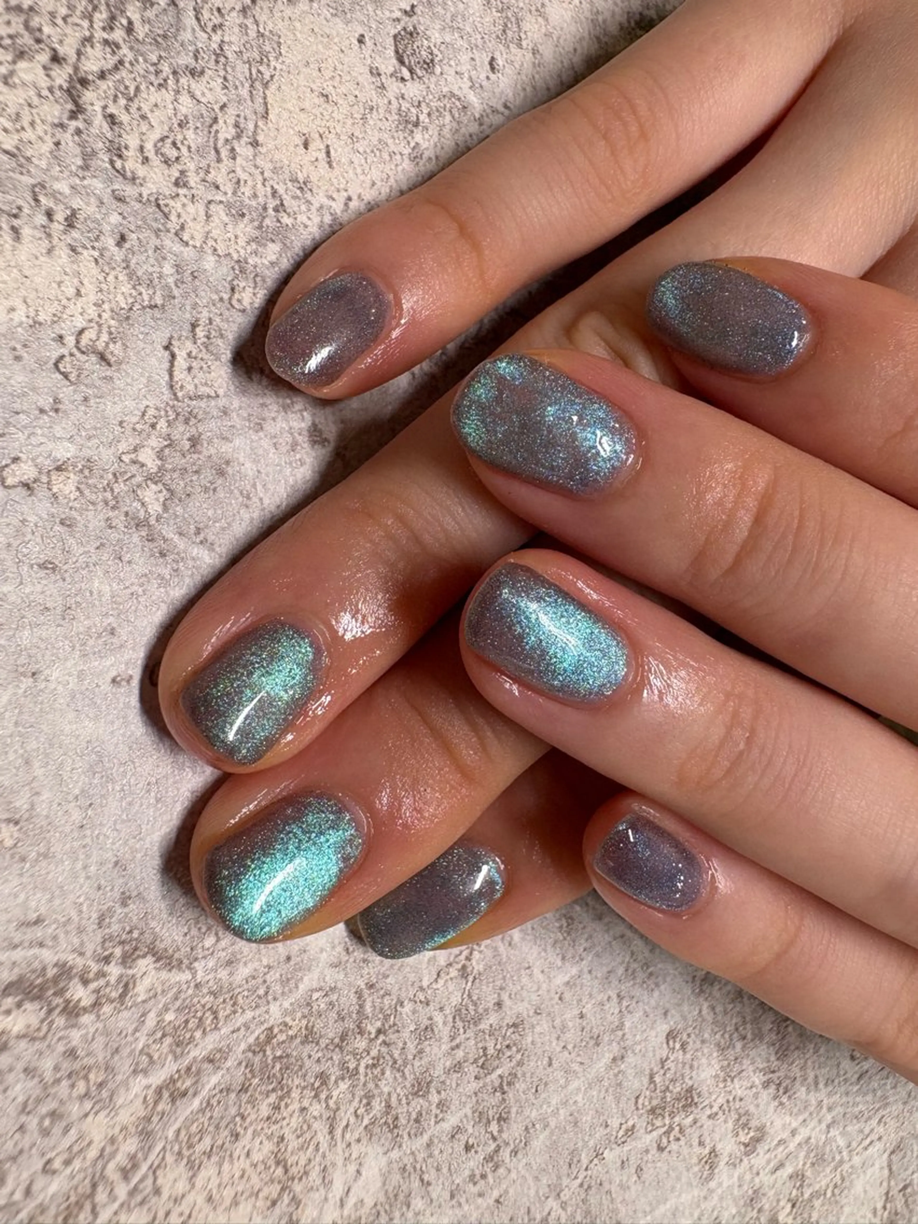 ネイル マグネットネイル ハンドネイル manami 🕊️のネイルデザイン