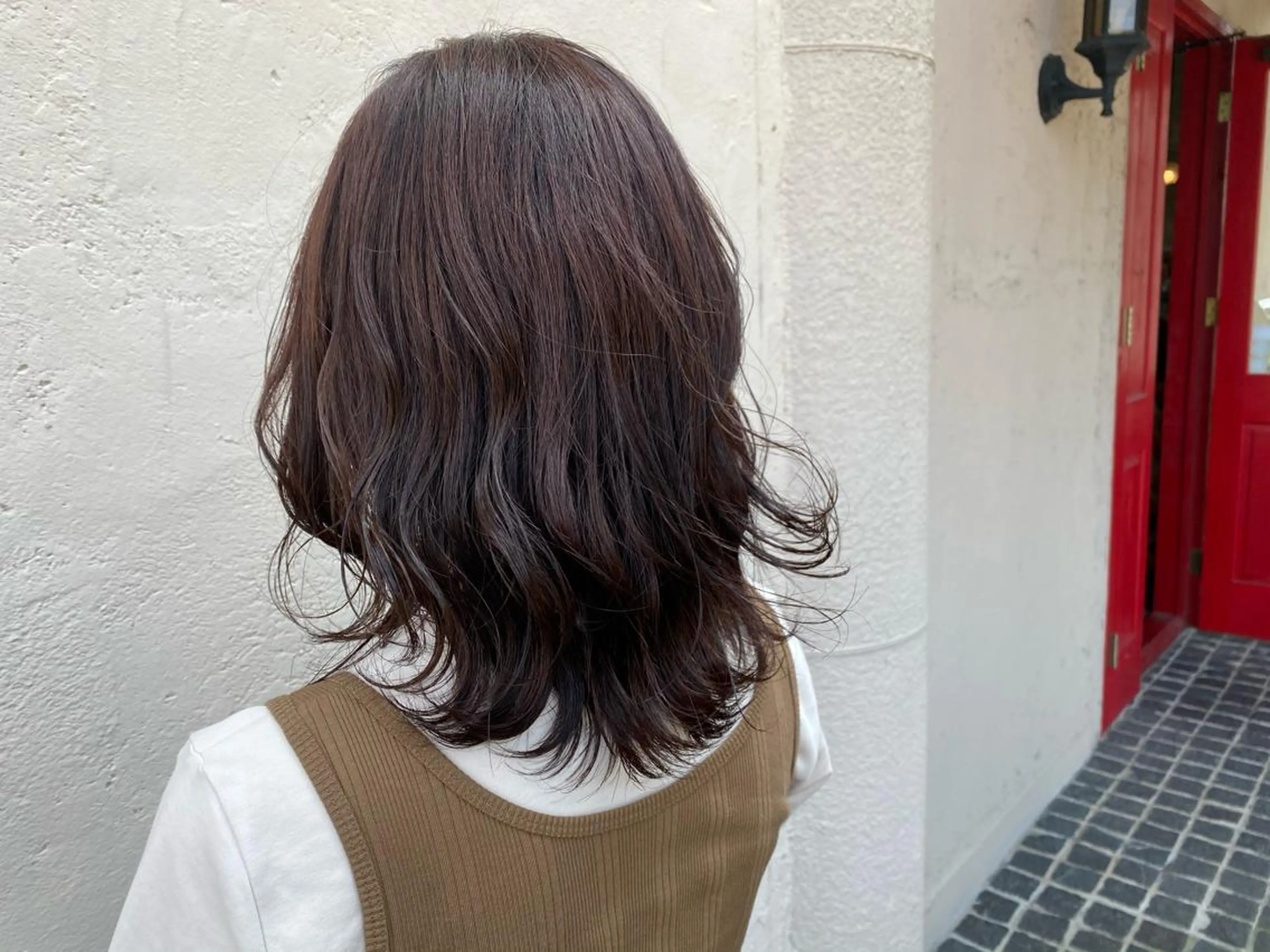 ミディアム M. YURIのヘアスタイル