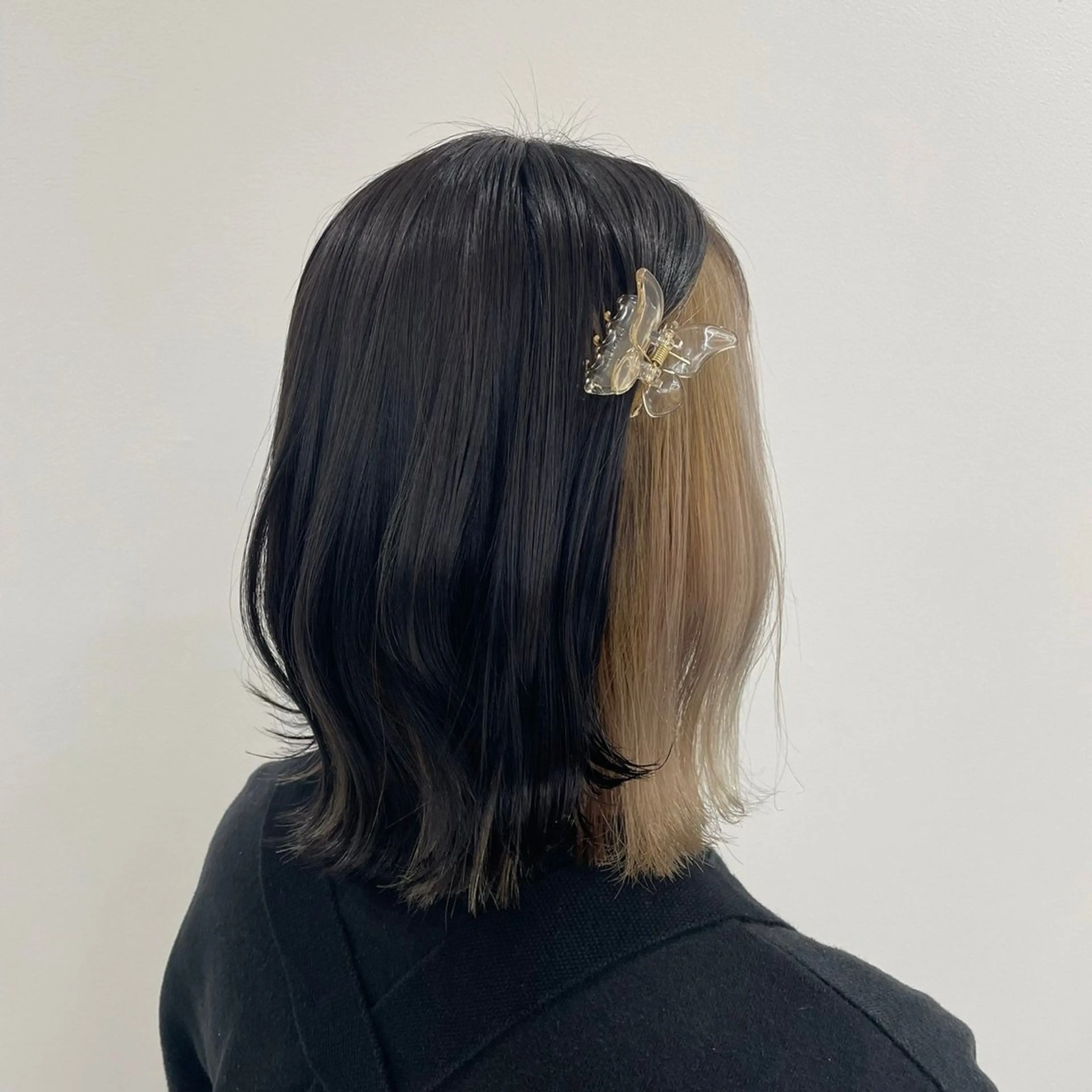 ミディアム エクステ カットモデル エクステ亀田麻央のヘアスタイル