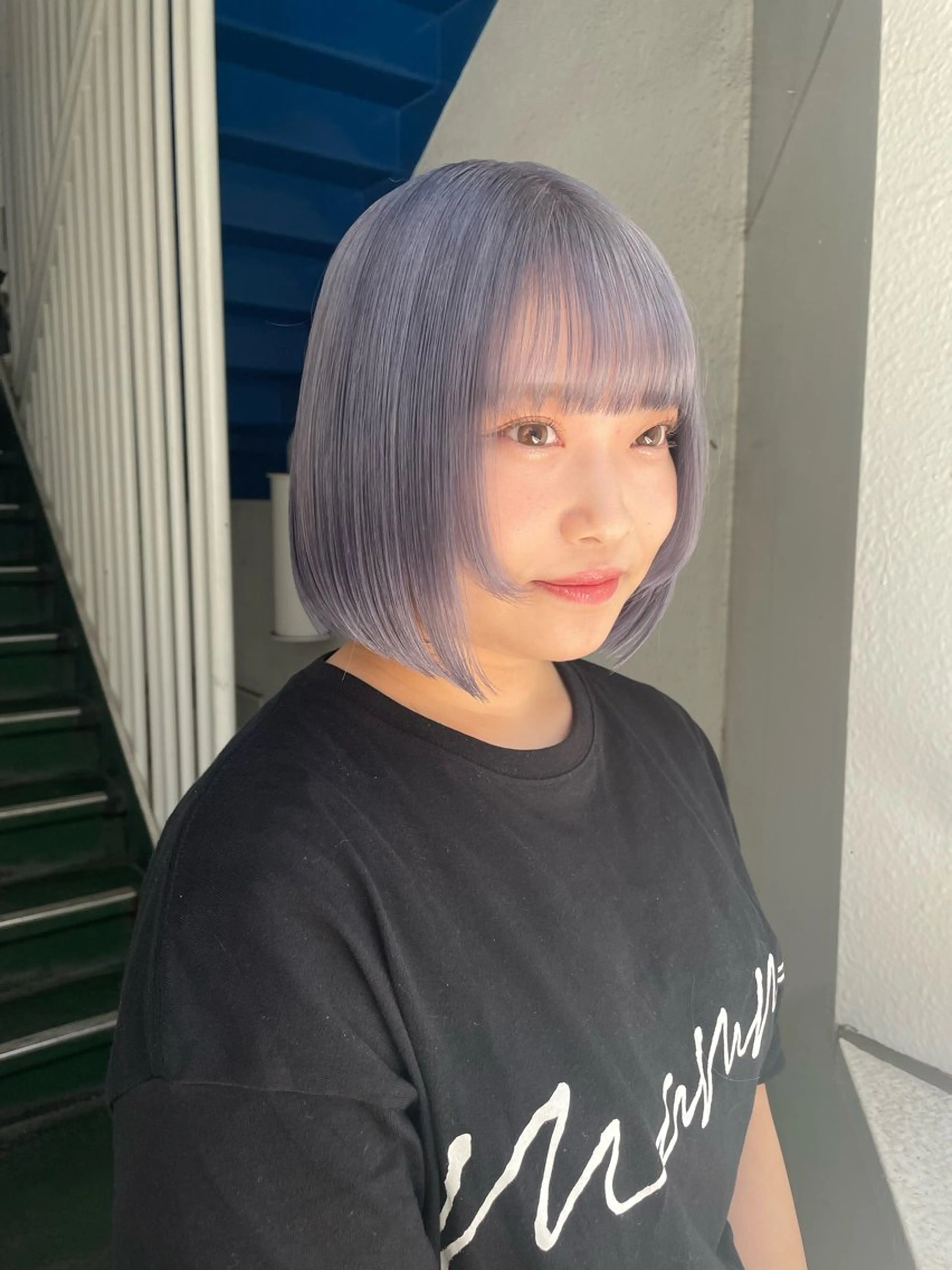 ミディアム カラー ラベンダーカラー シルバー ヘアカラー トリートメント ハイトーン/レイヤー 🌸さくらのヘアスタイル