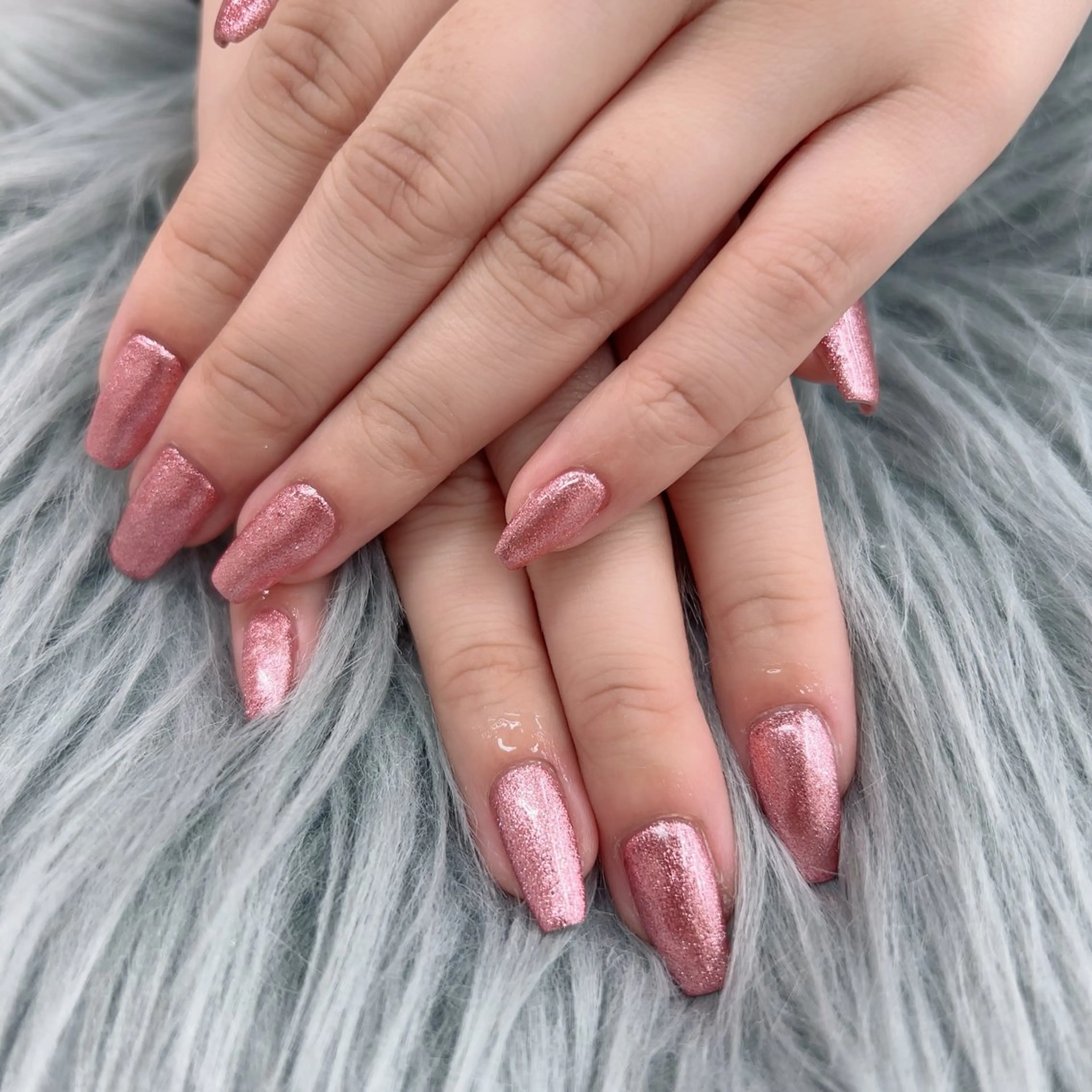 ネイル ラメ(グリッター) ワンカラーネイル ピンク ハンドネイル Bianca立川店 saitoのネイルデザイン