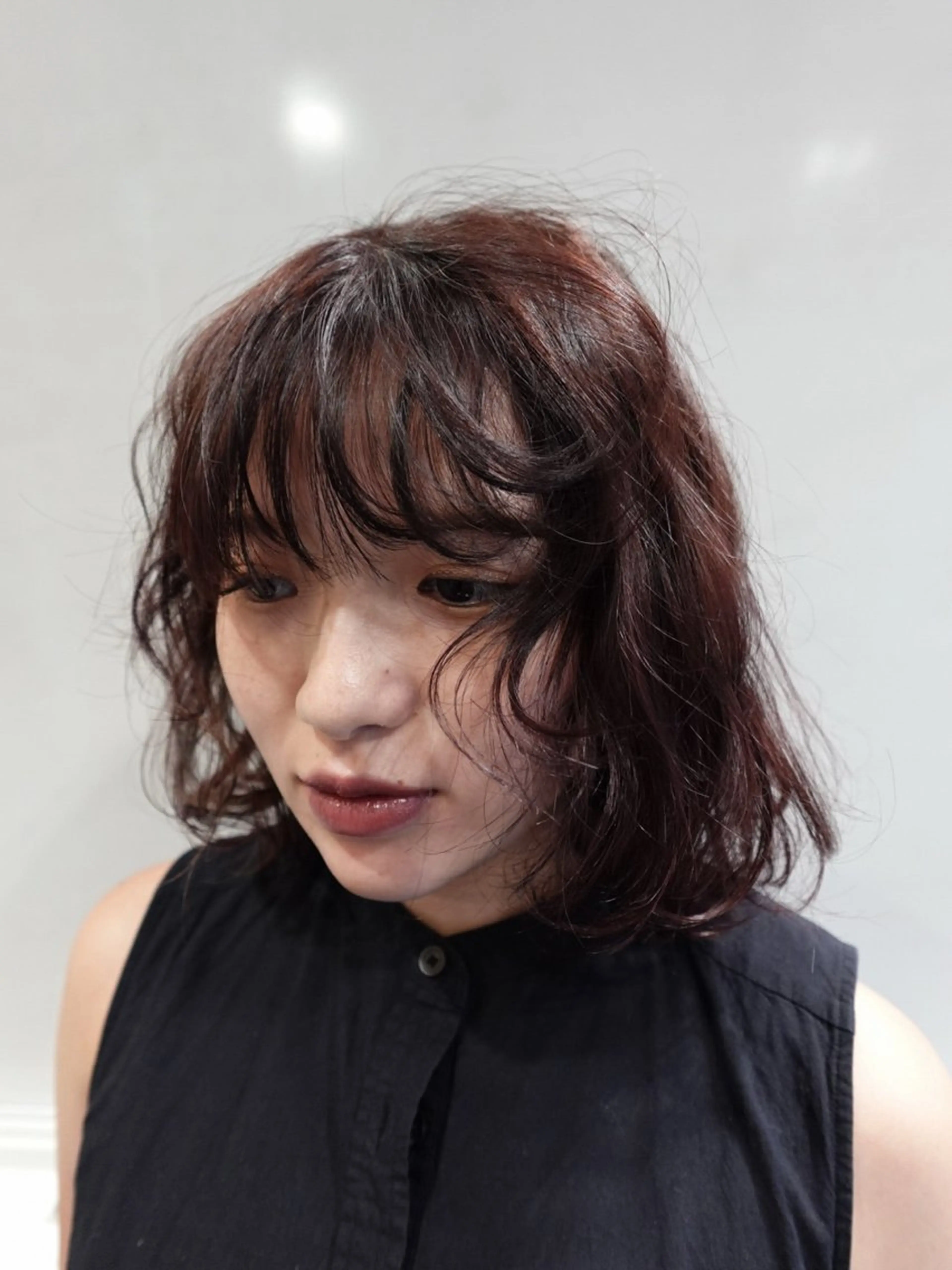 ミディアム YUURI カットモデルのヘアスタイル