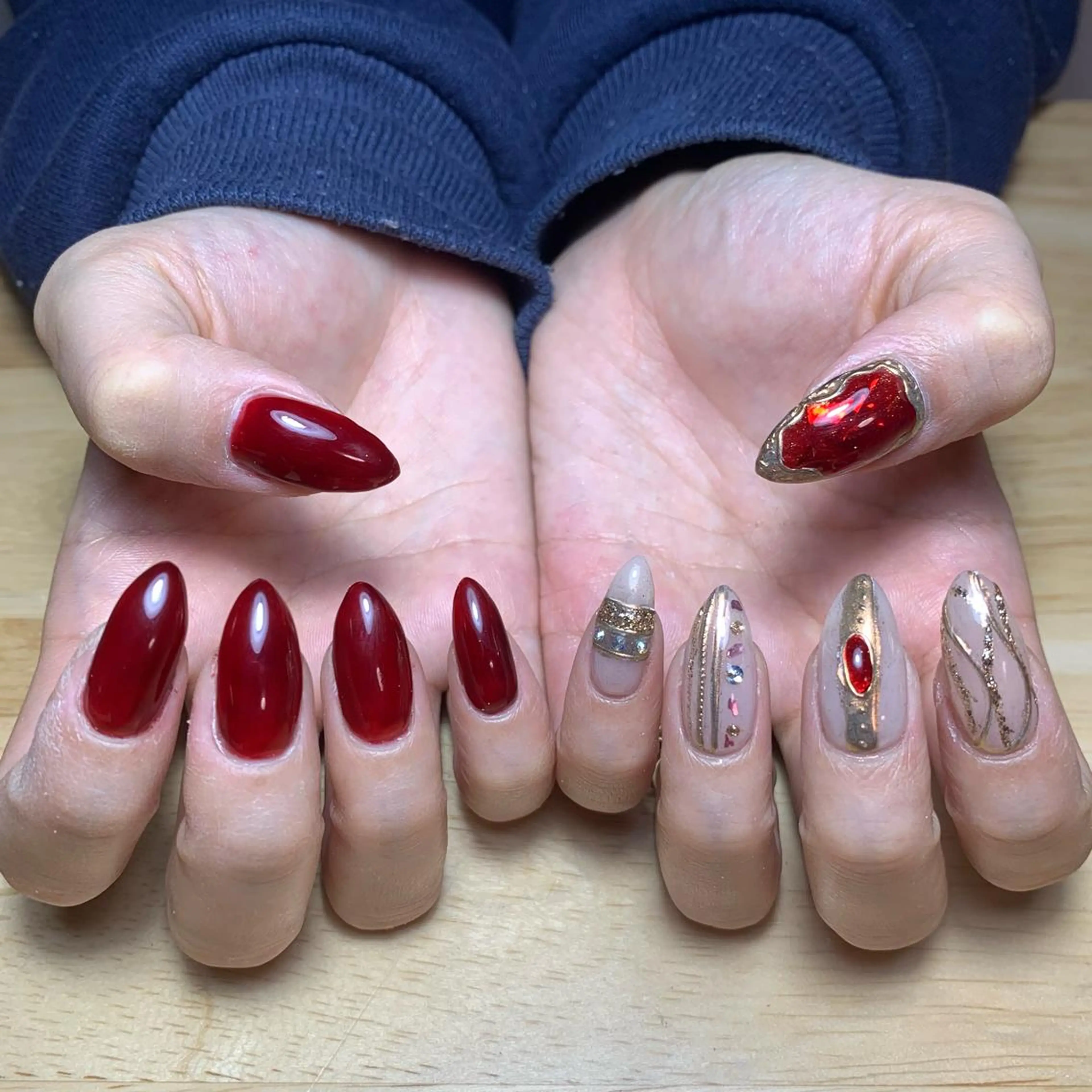 ネイル καρδιά -ｶﾙﾃﾞｨｱ-のネイルデザイン