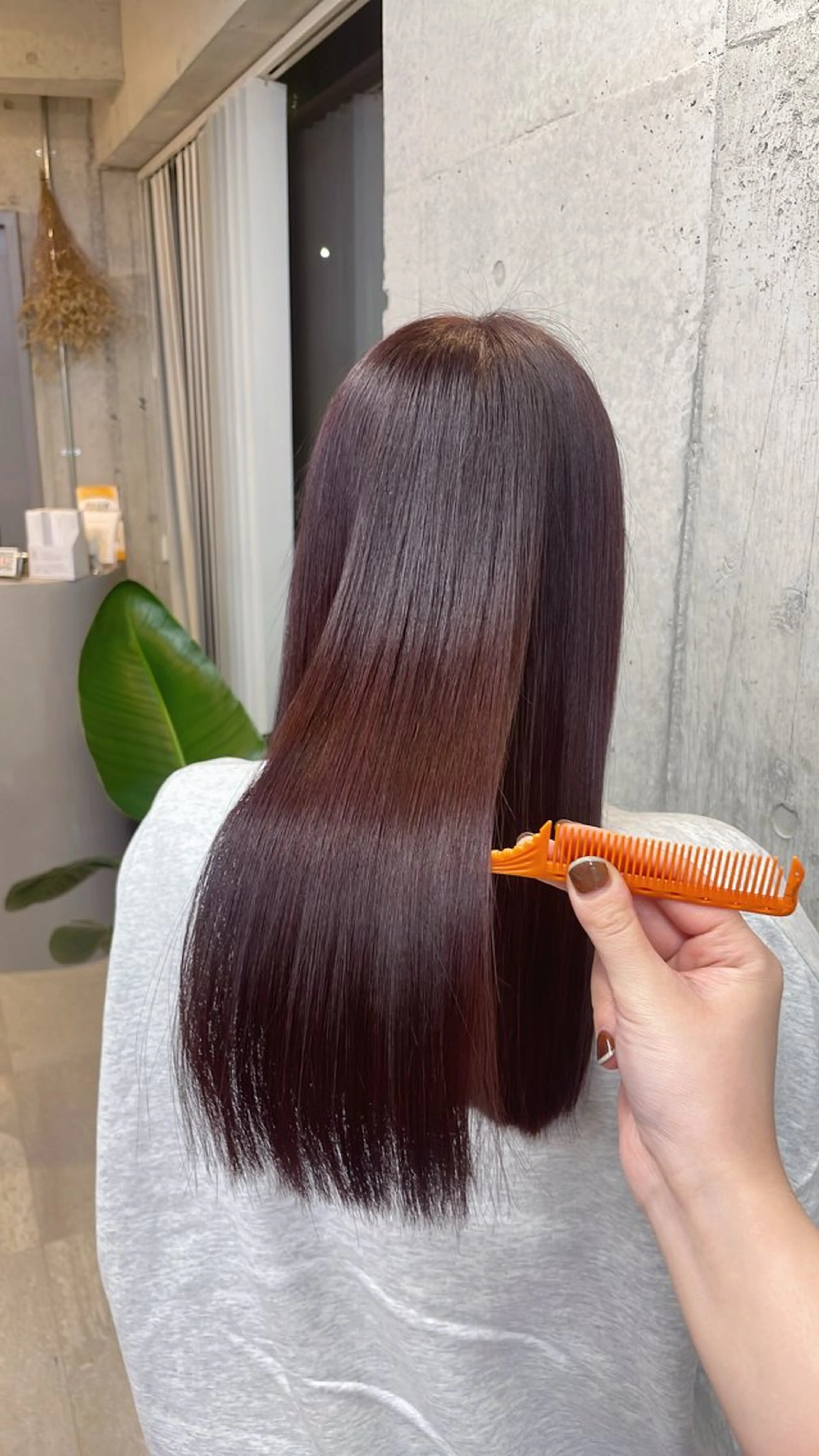 セミロング カラー ヘアカラー トリートメント たかはし ゆうなのヘアスタイル