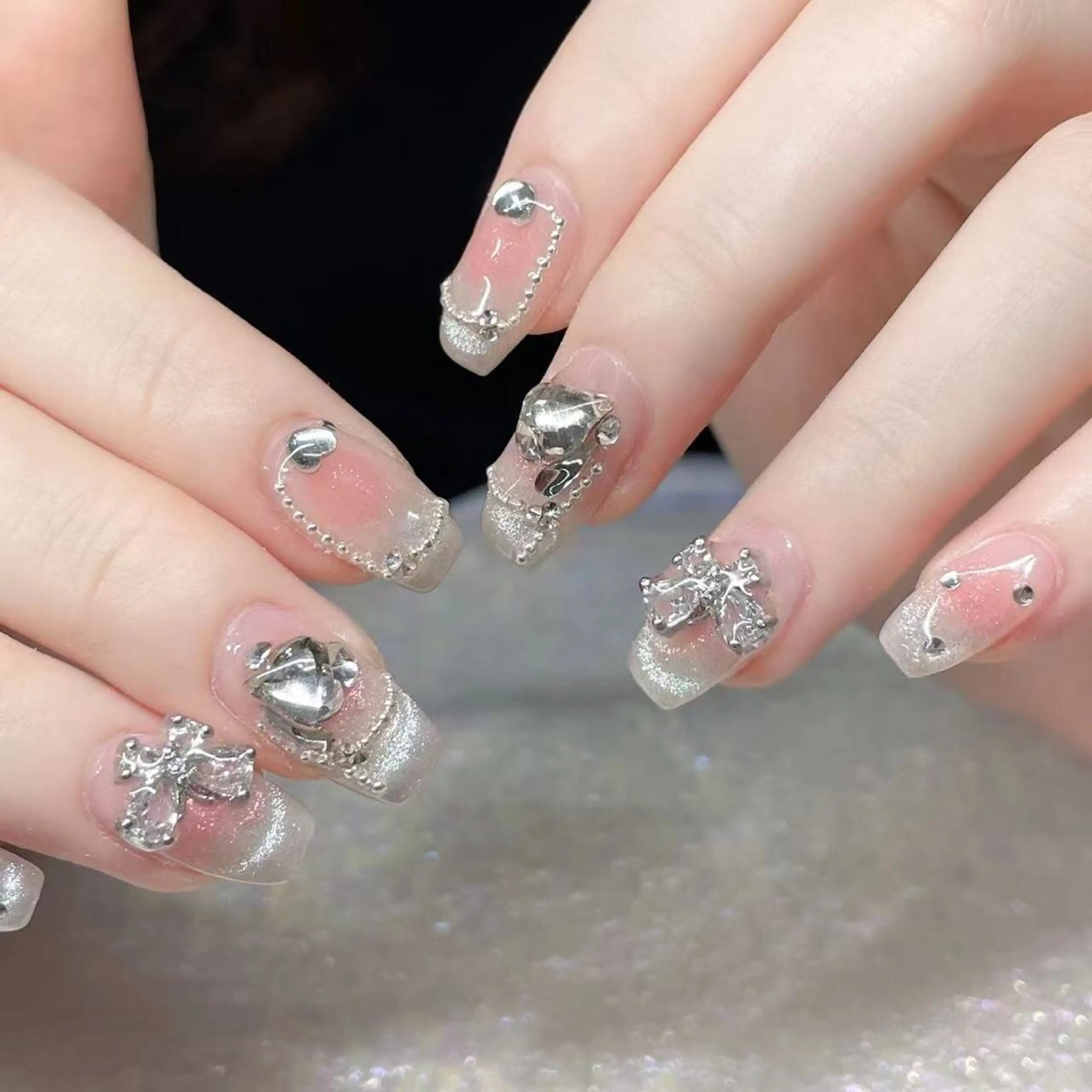 ネイル ハンドネイル Queens ゲンのネイルデザイン