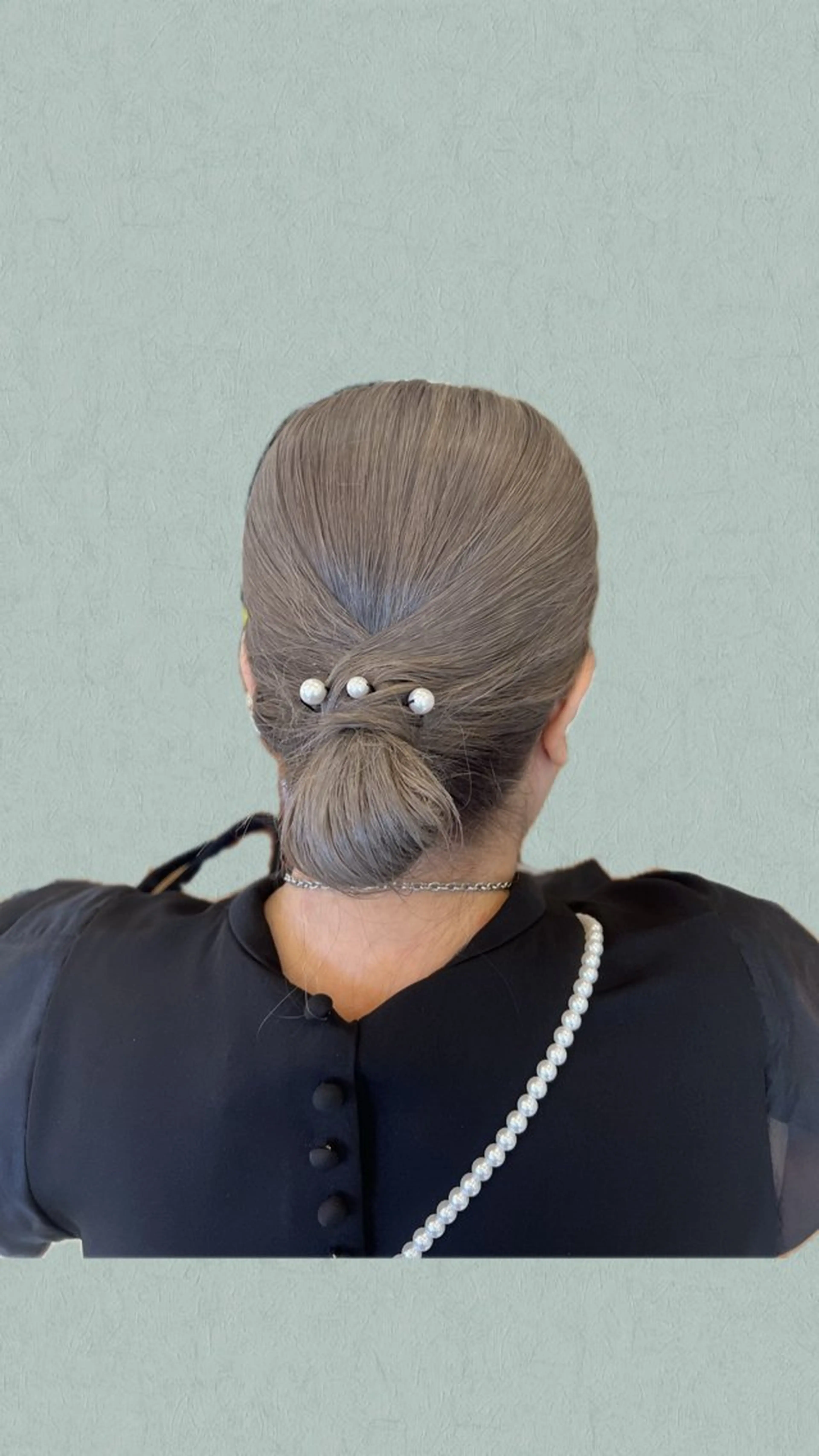 ミディアム ヘアアレンジ LiTA 友田未来のヘアスタイル