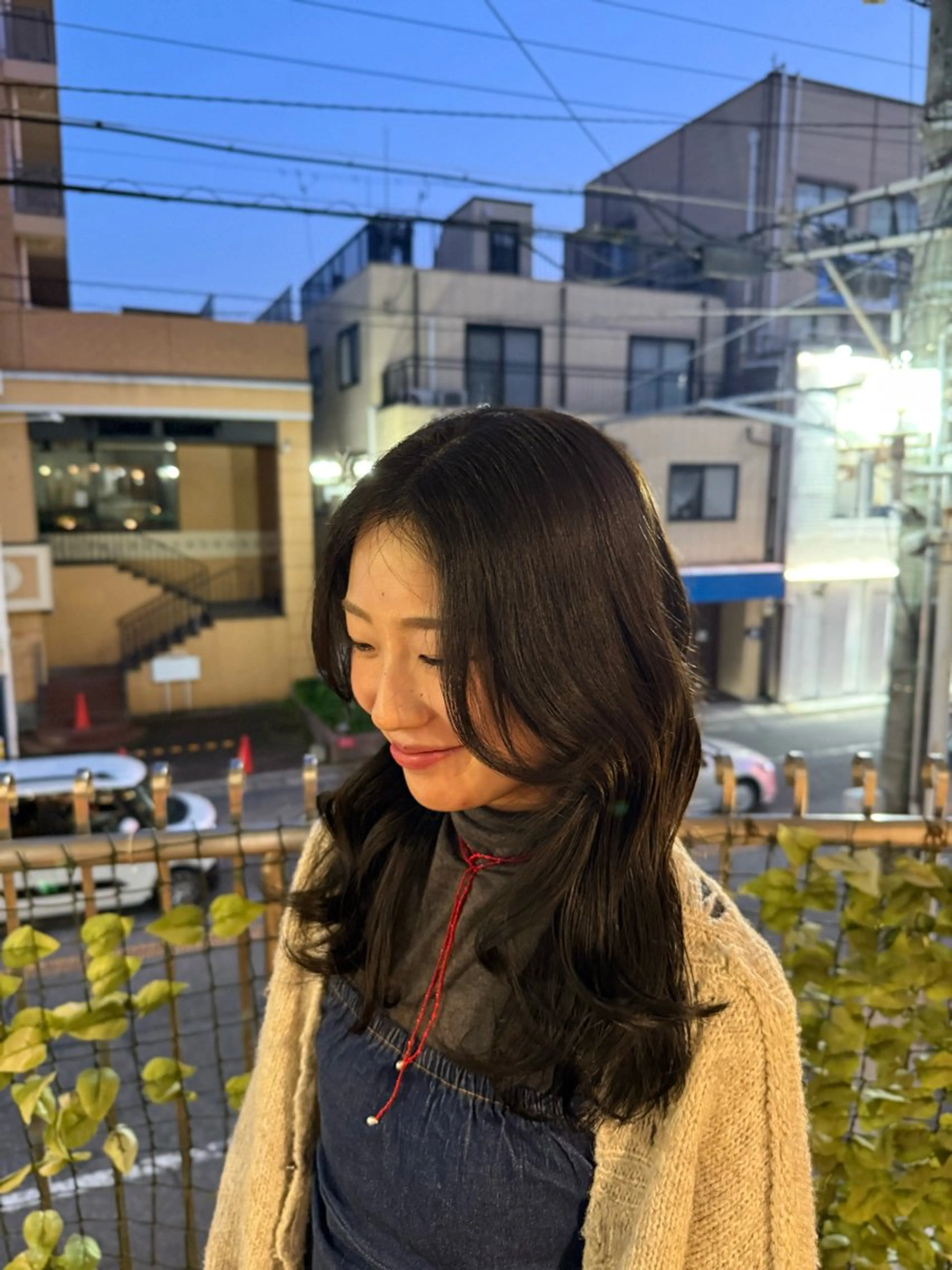 カラー グレージュ オリーブグレージュ オリーブグレー ELLE&SALLY 塩田のヘアスタイル