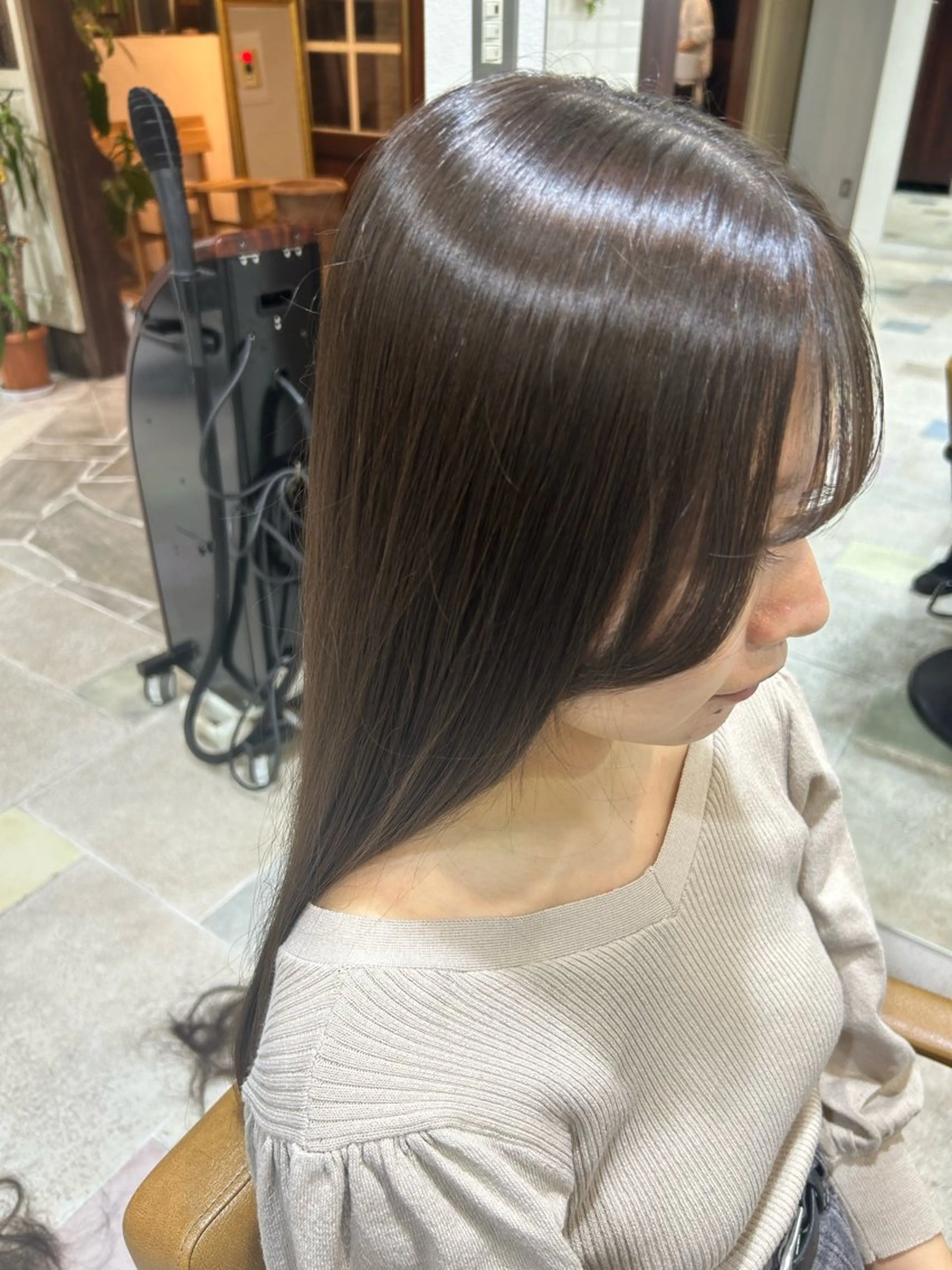 ロング 顔周りカット ピンク/艶感カラー / AIRI🎀🎀のヘアスタイル