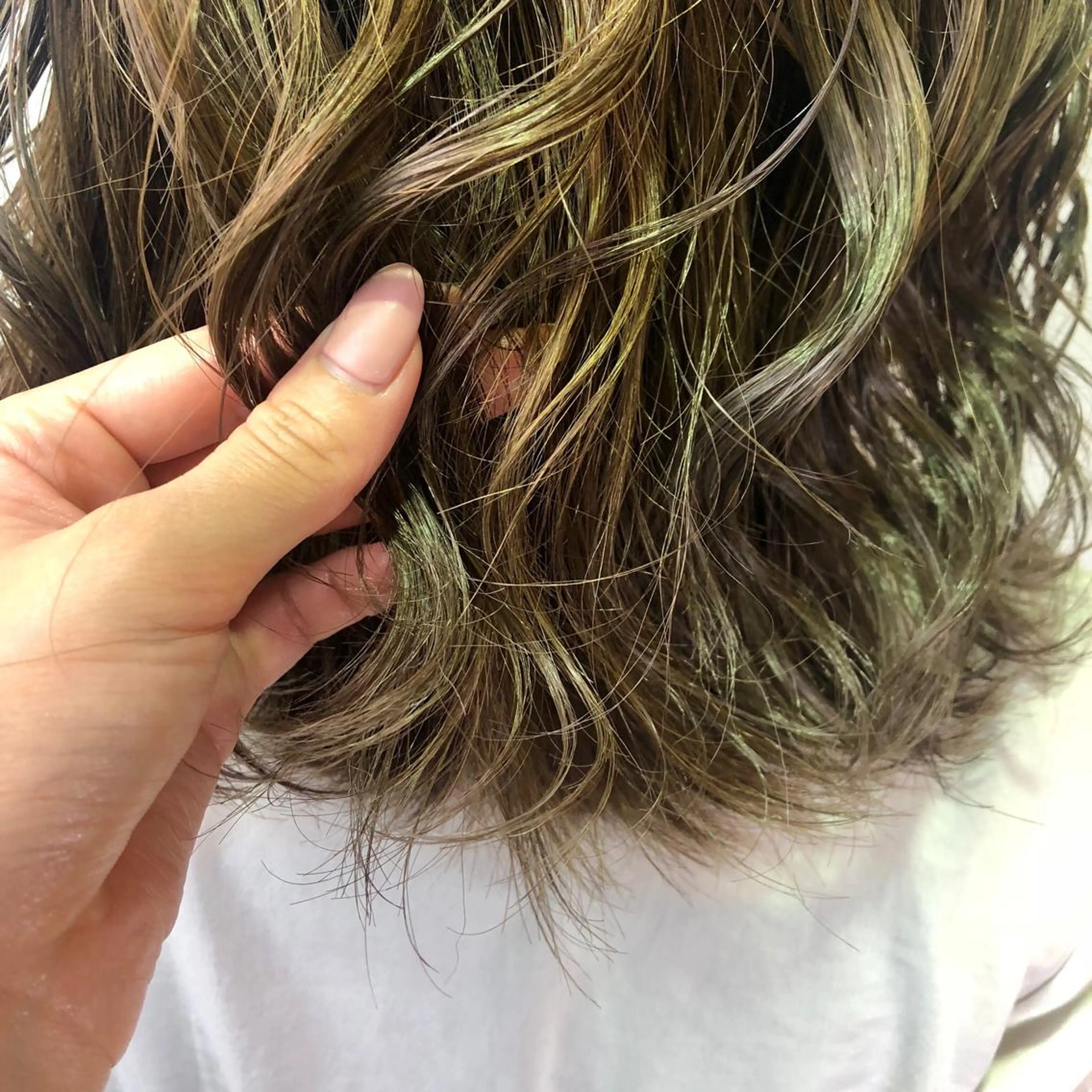 ミディアム カラー イルミナカラー カット トリートメント 小顔レイヤー/ ベージュ🤍Rieのヘアスタイル