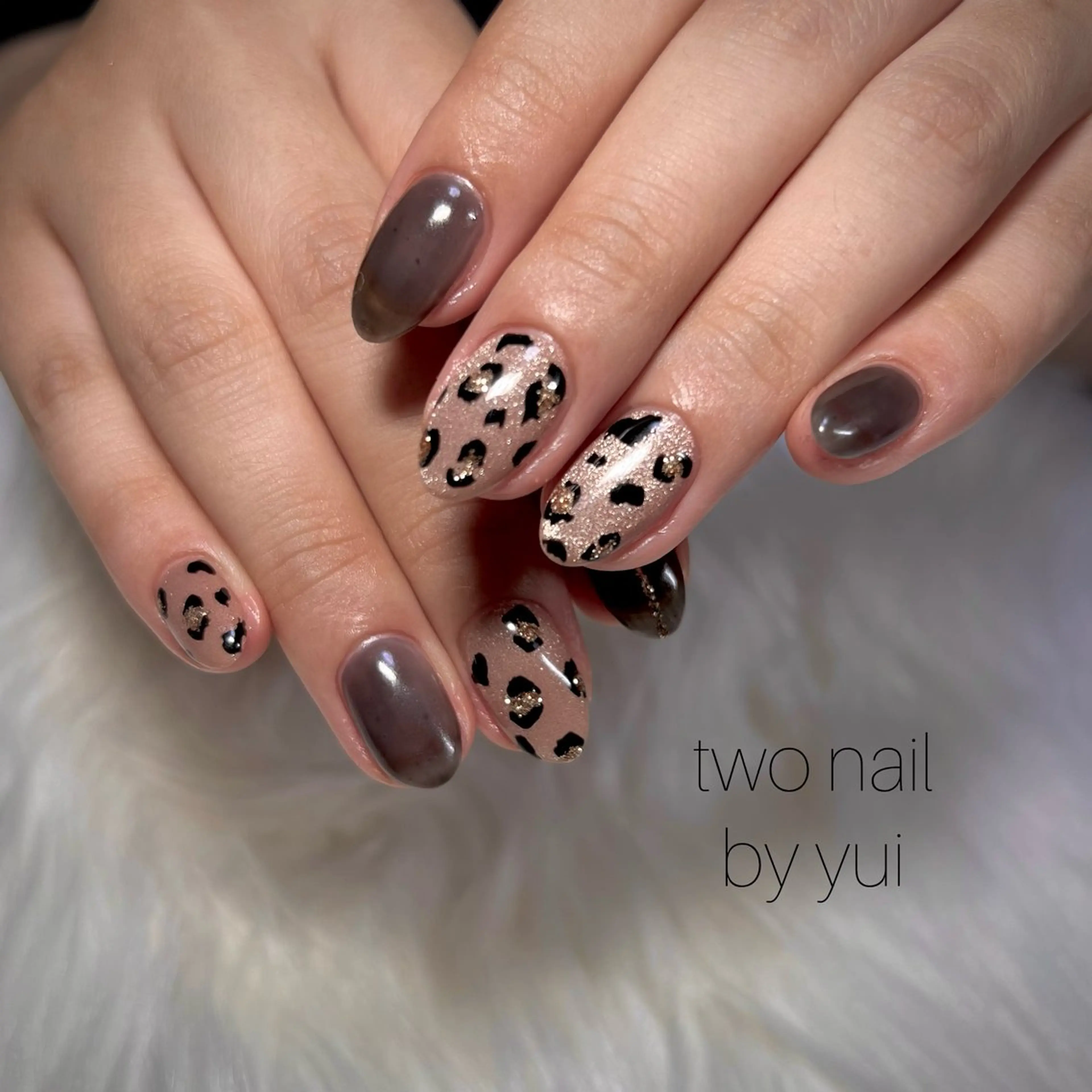 ネイル アートネイル ネイルチップ ホワイト ハンドネイル two nailのネイルデザイン
