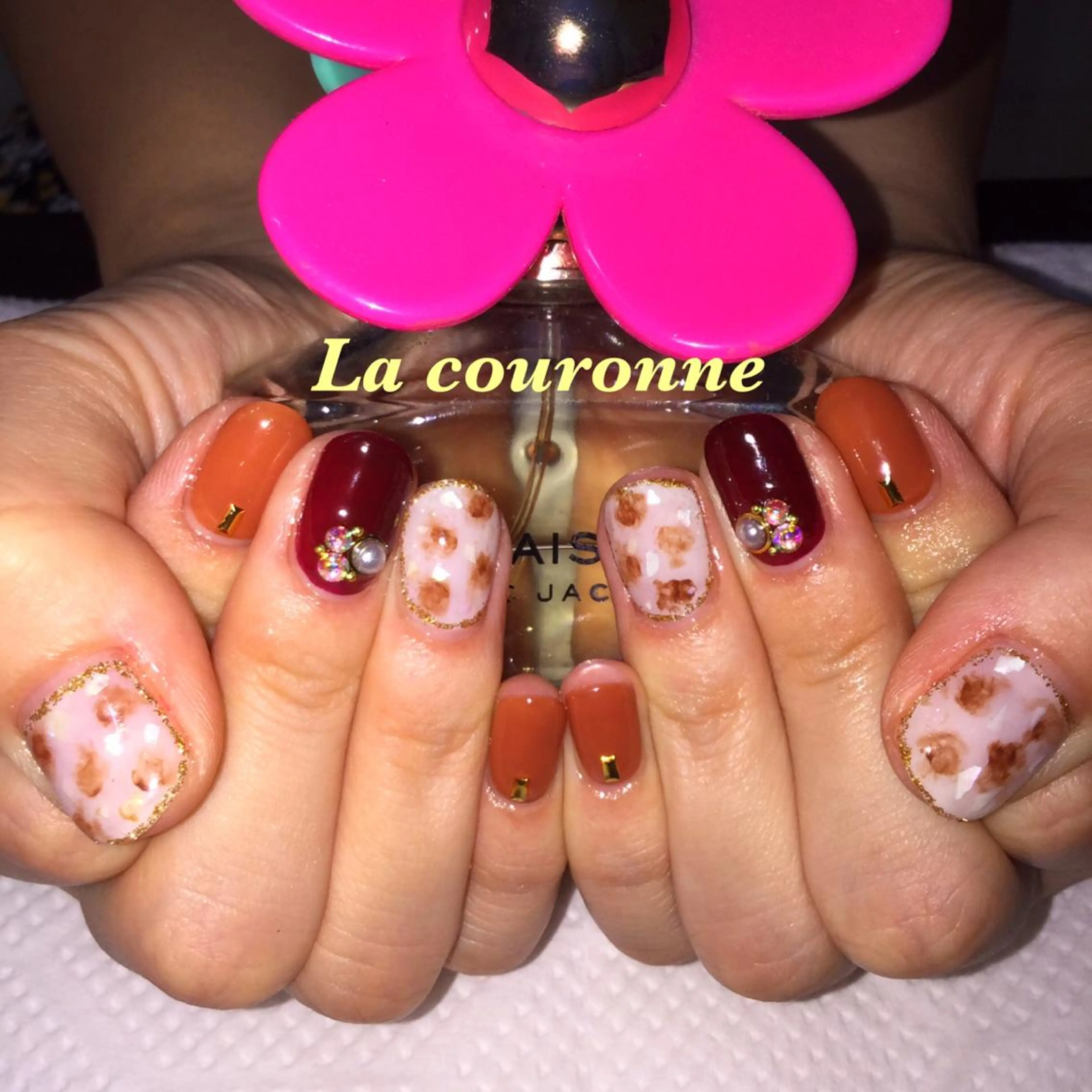 ネイル ハンドネイル Lacouronne NATSUMIのネイルデザイン