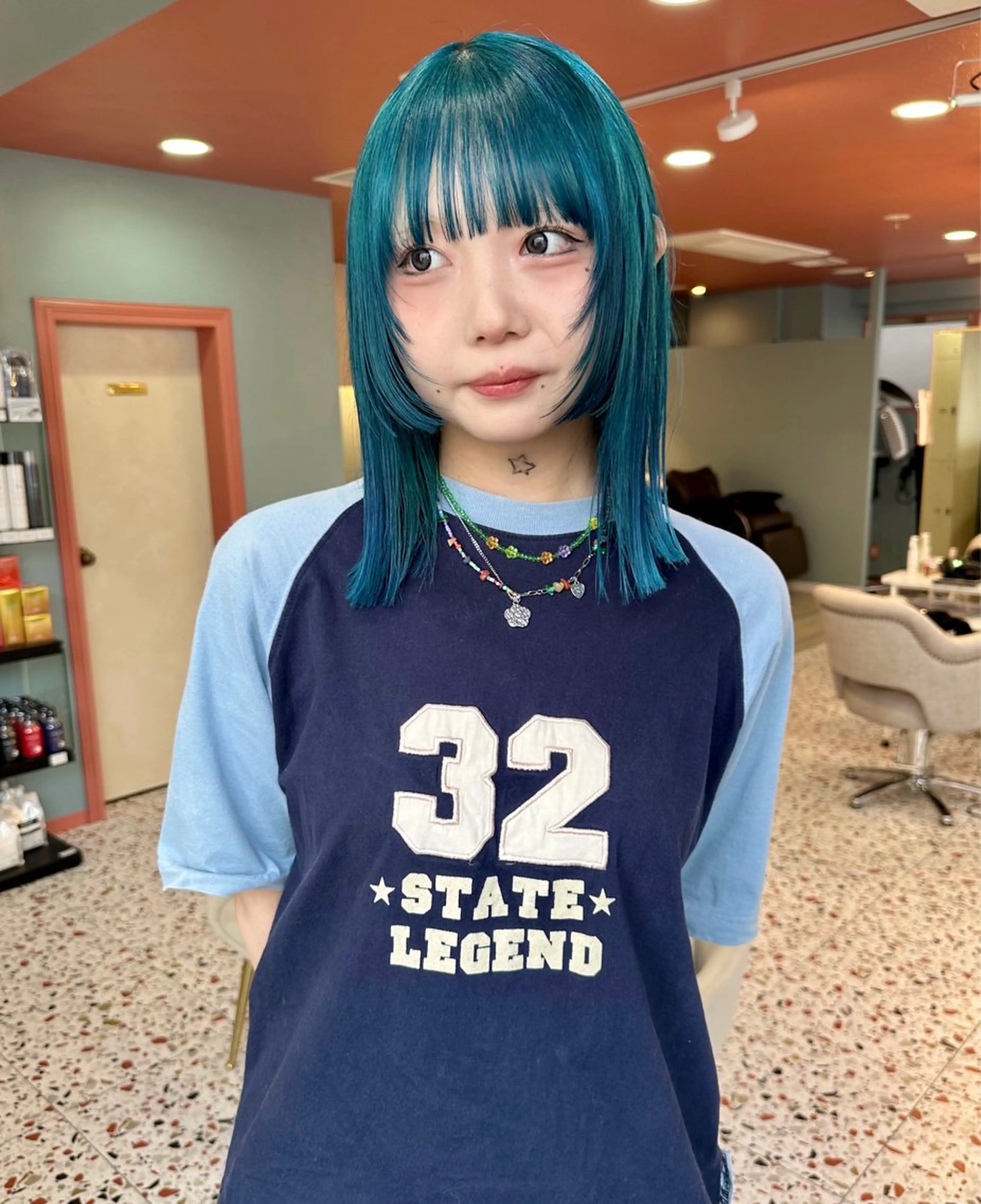 ミディアム カラー カット ヘアカラー トリートメント トレンドヘア🌿 chinariのヘアスタイル