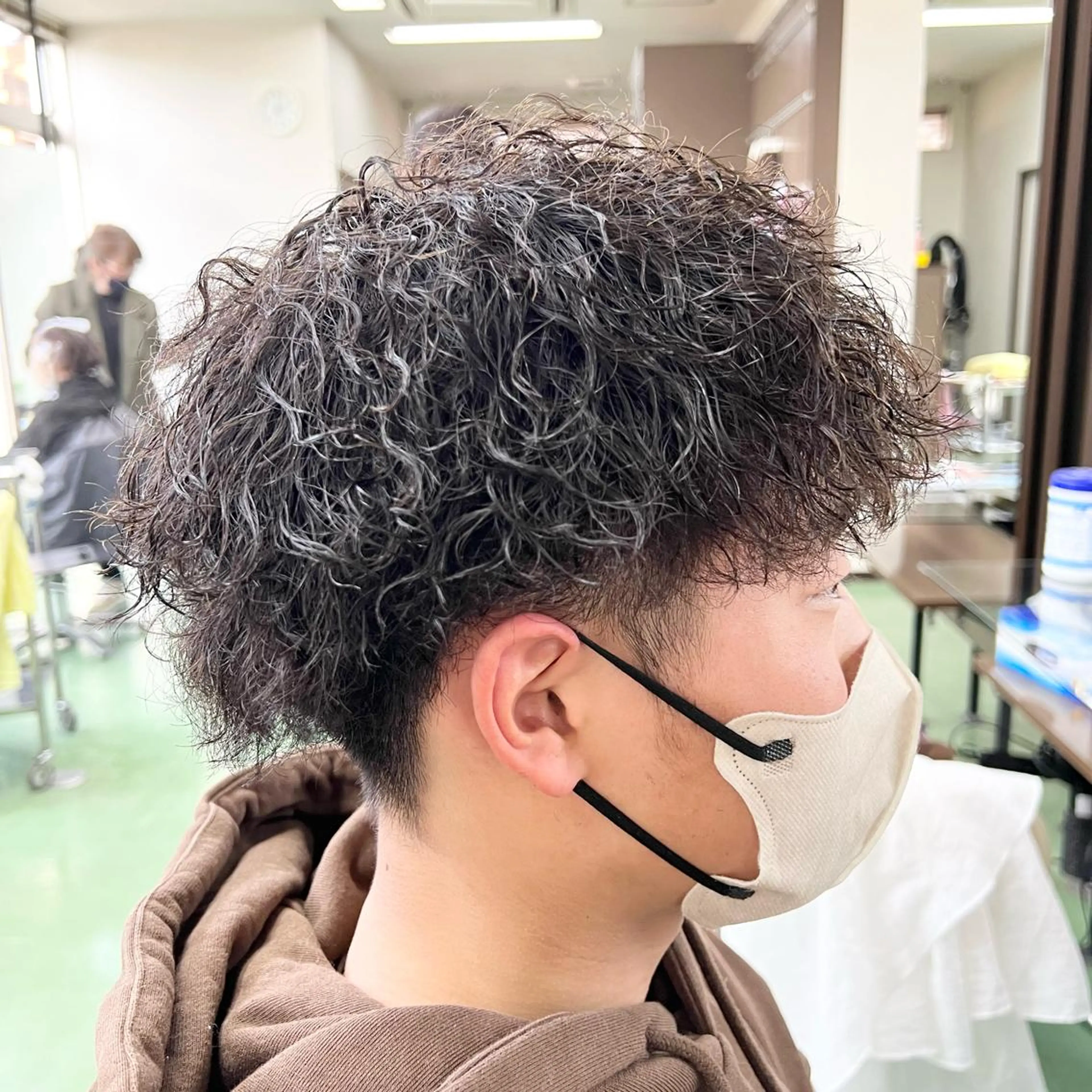 メンズ メンズパーマ カット パーマ 甲田 豪徳のヘアスタイル