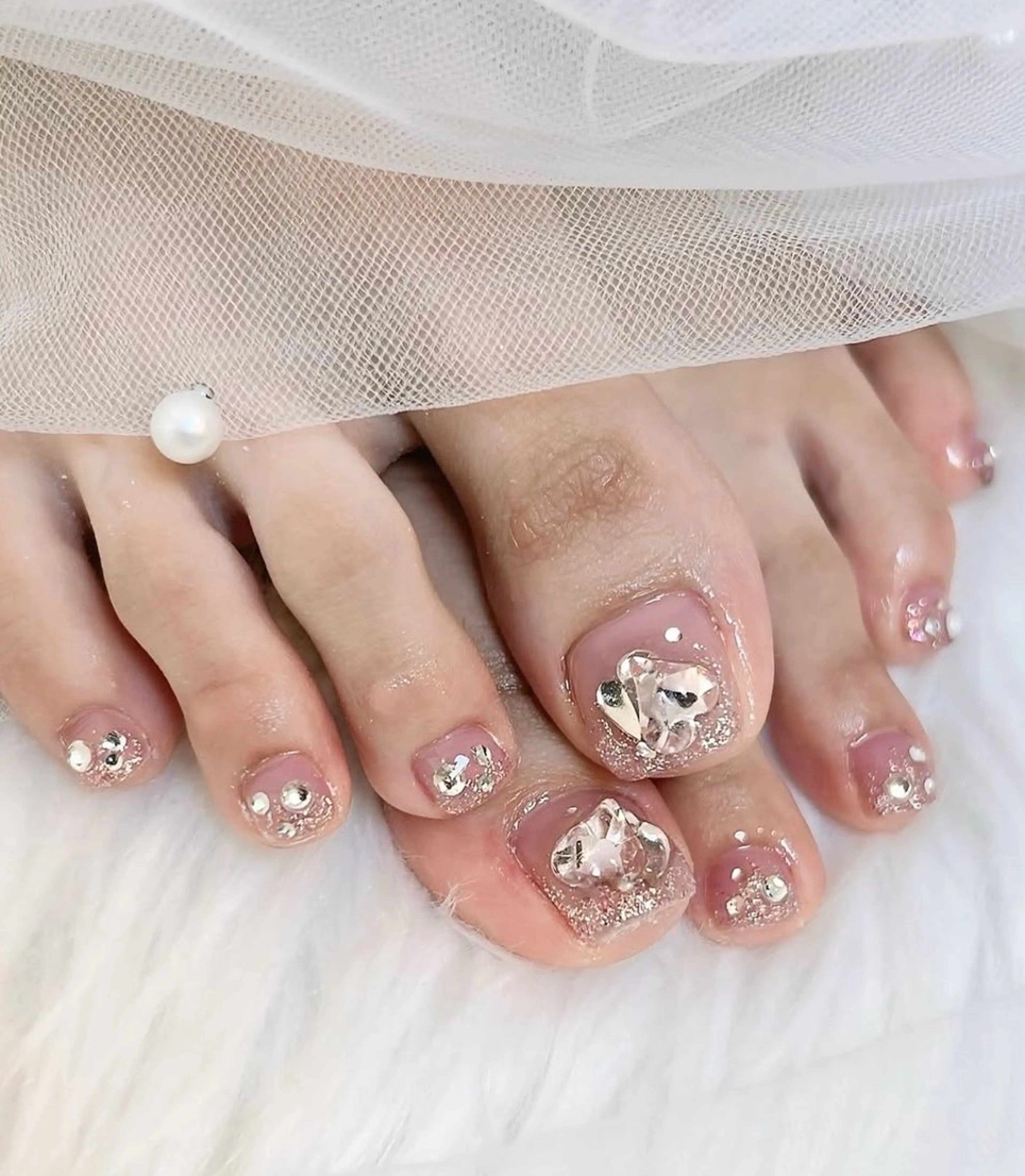 ネイル Salon　DéFi 🦋マツパ・眉毛のマツエク・マツパデザイン