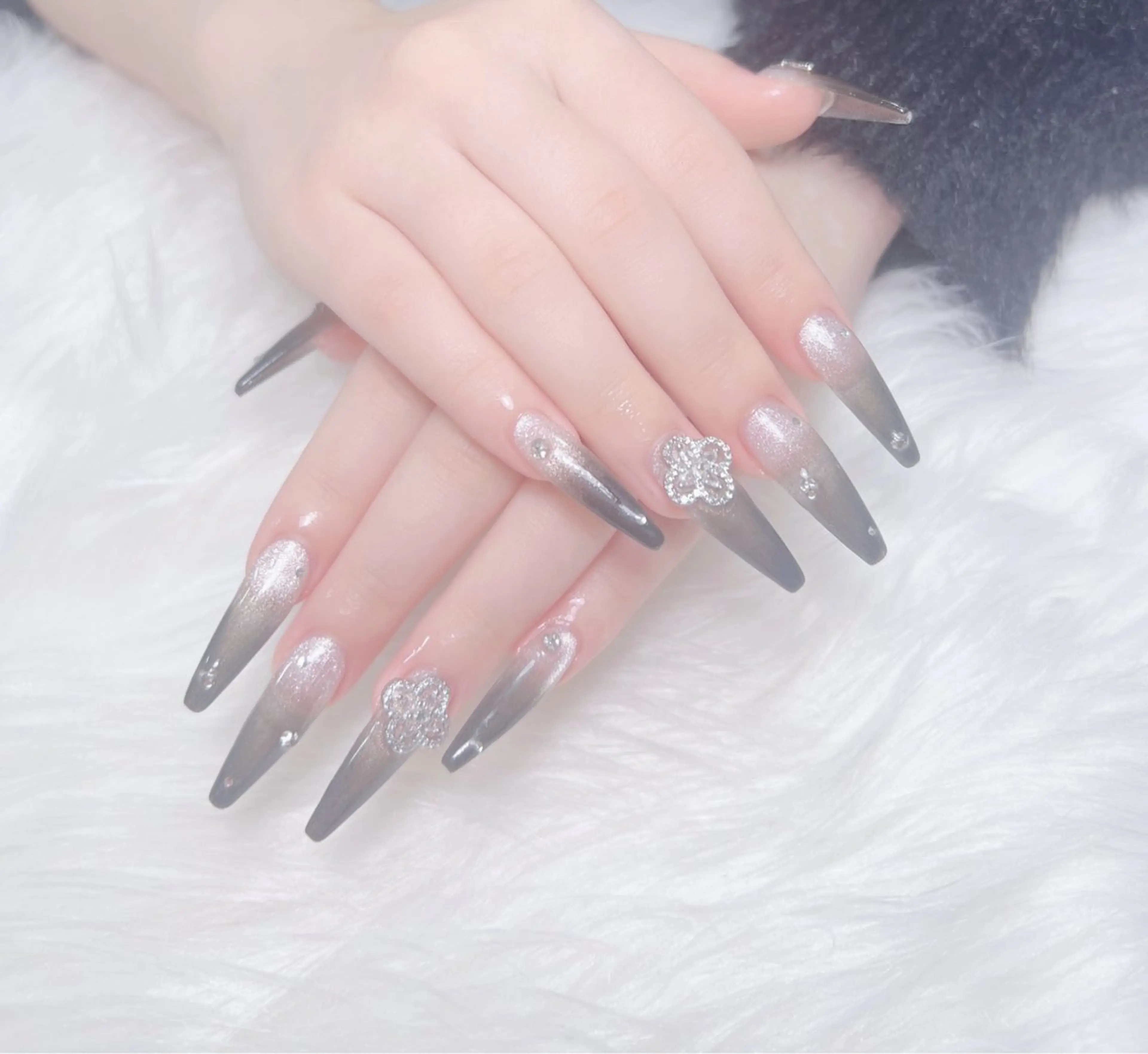 ネイル ハンドネイル uu ネイルサロン関内🌼のネイルデザイン