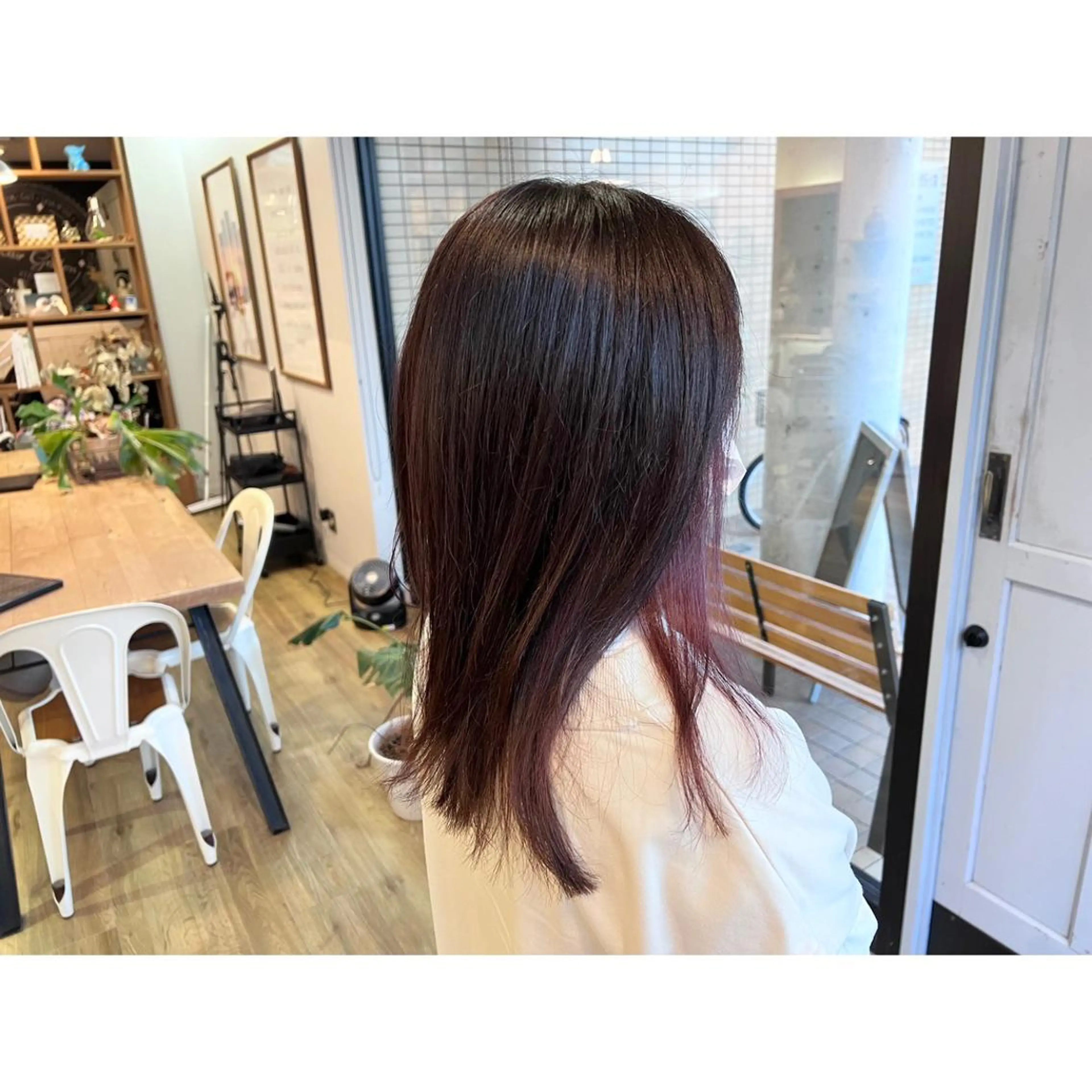 ロング カラー ピンクカラー バイオレットカラー カット ヘアカラー トリートメント ツキダテ ユイのヘアスタイル