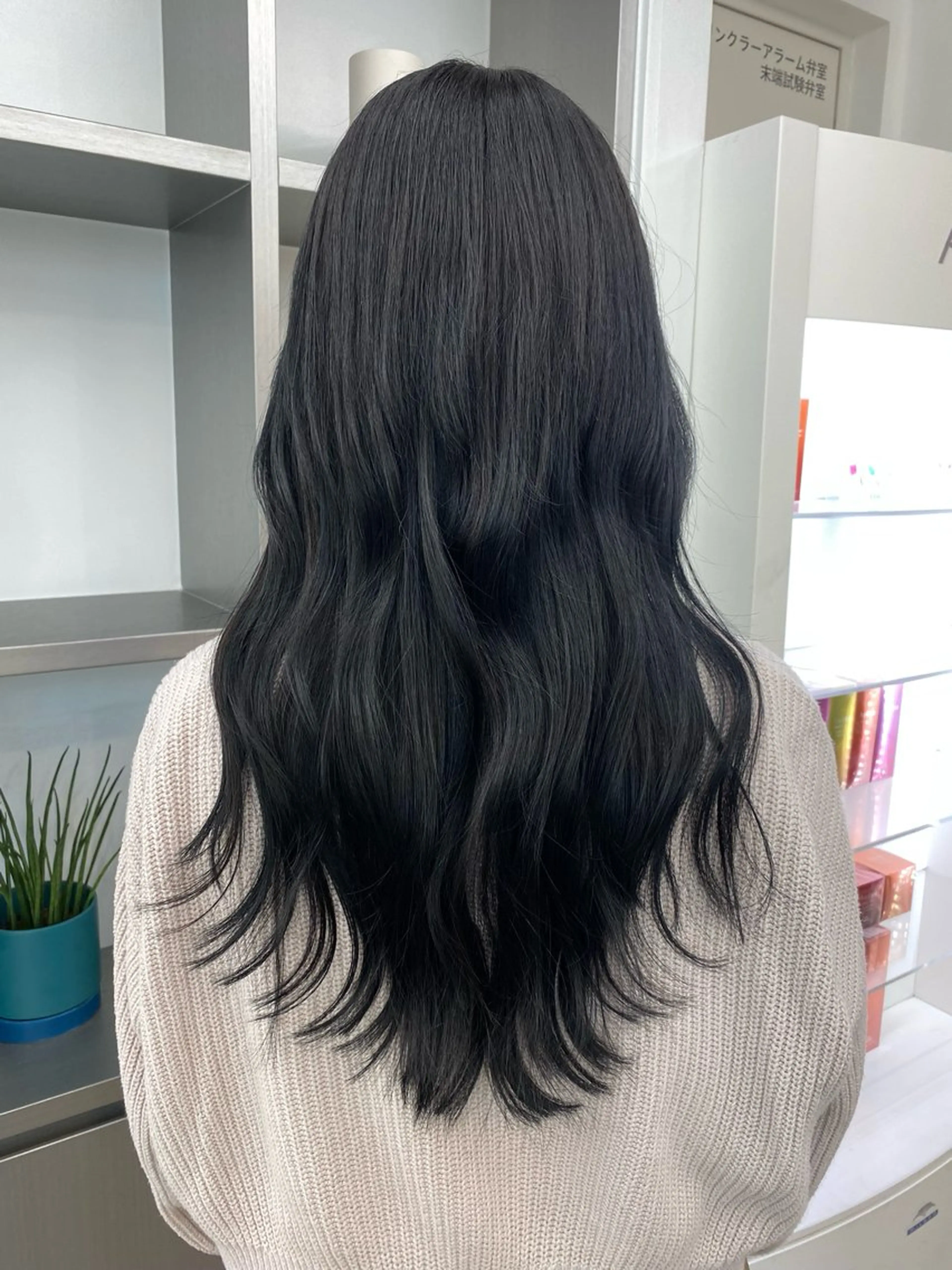 💝人気No.1💝黒エクステ（80本​〜​)➕ワンカラー➕メンテナンスカット無料！補足説明必読の写真