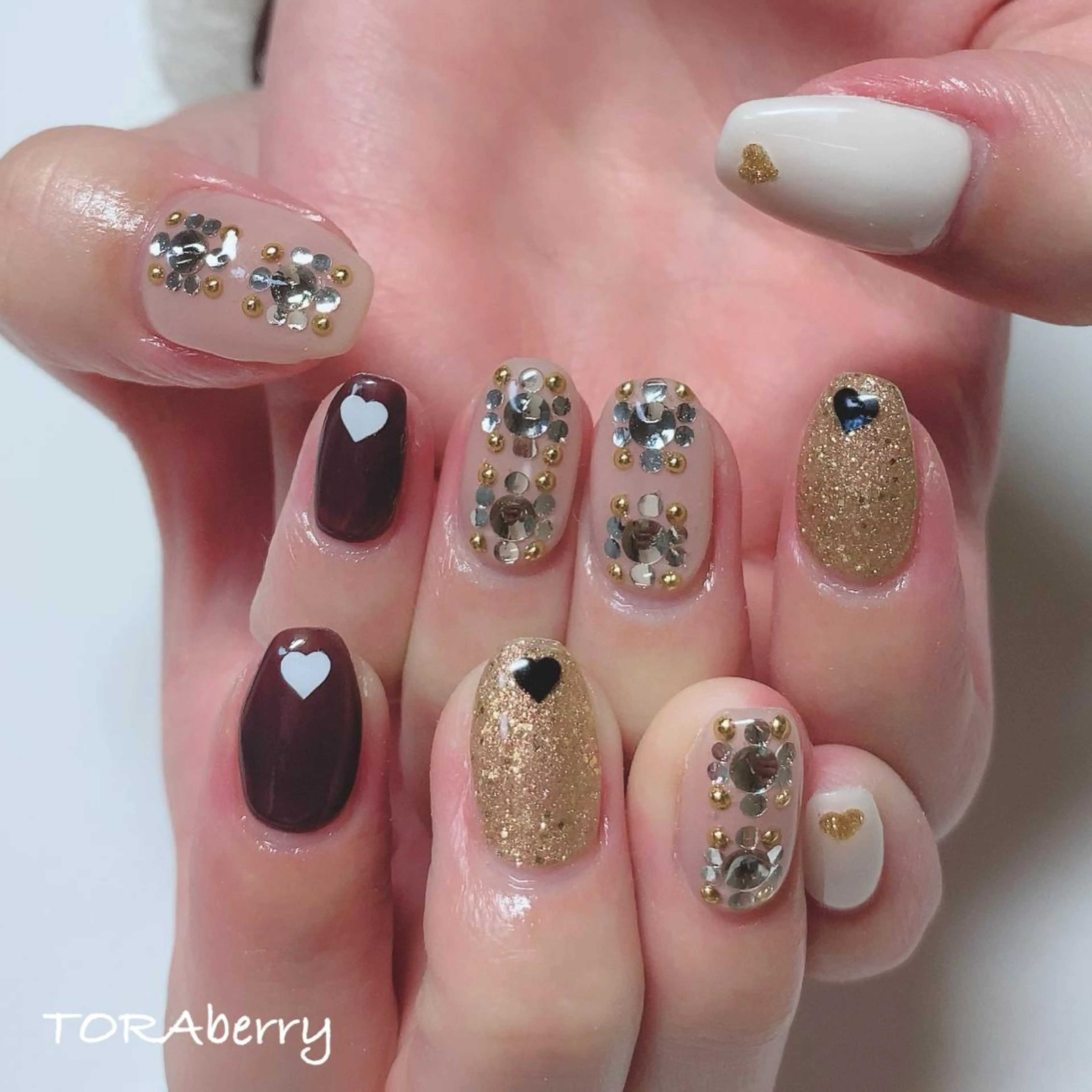 ネイル ネイリスト なつみのネイルデザイン