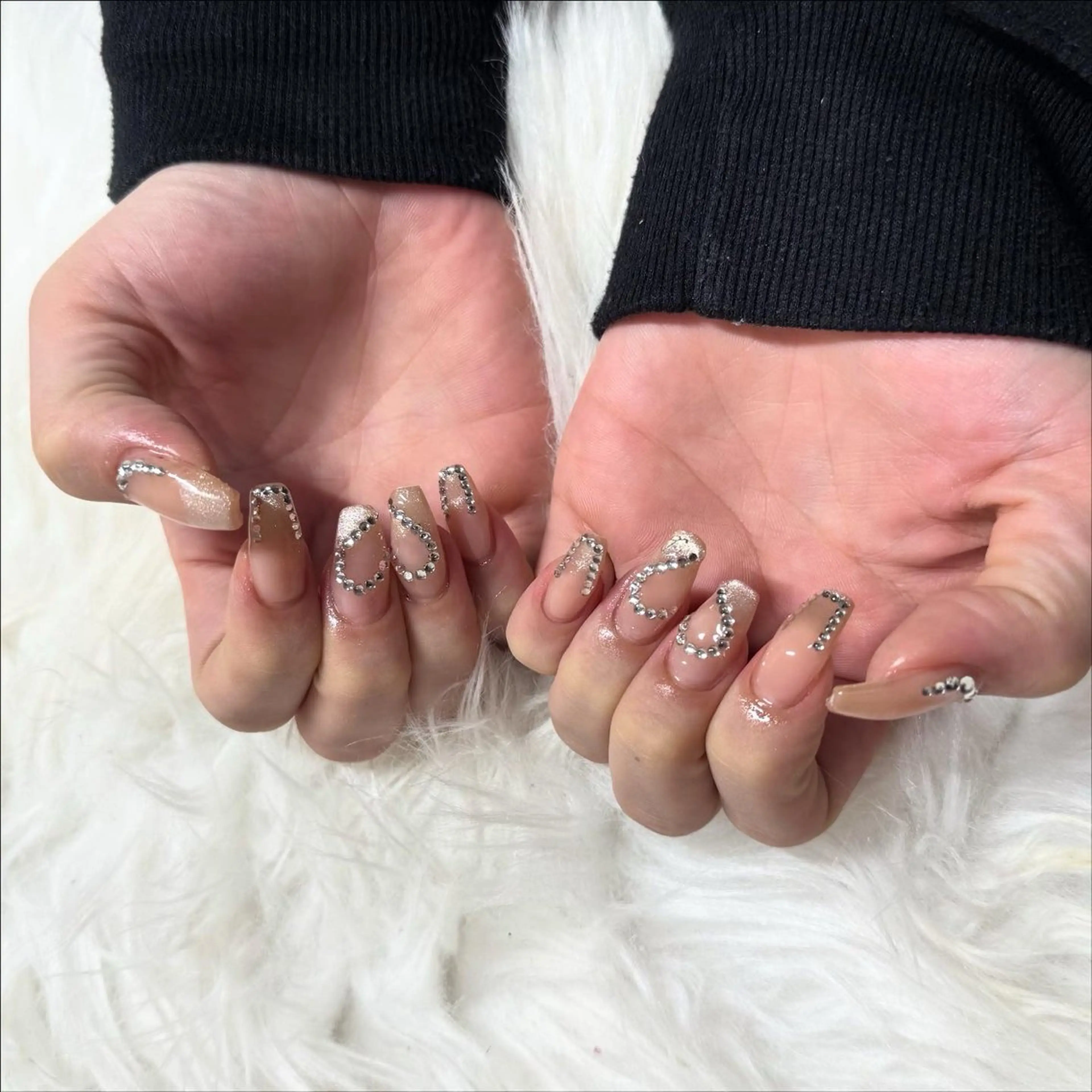 ミディアム ハンドネイル mao .のネイルデザイン