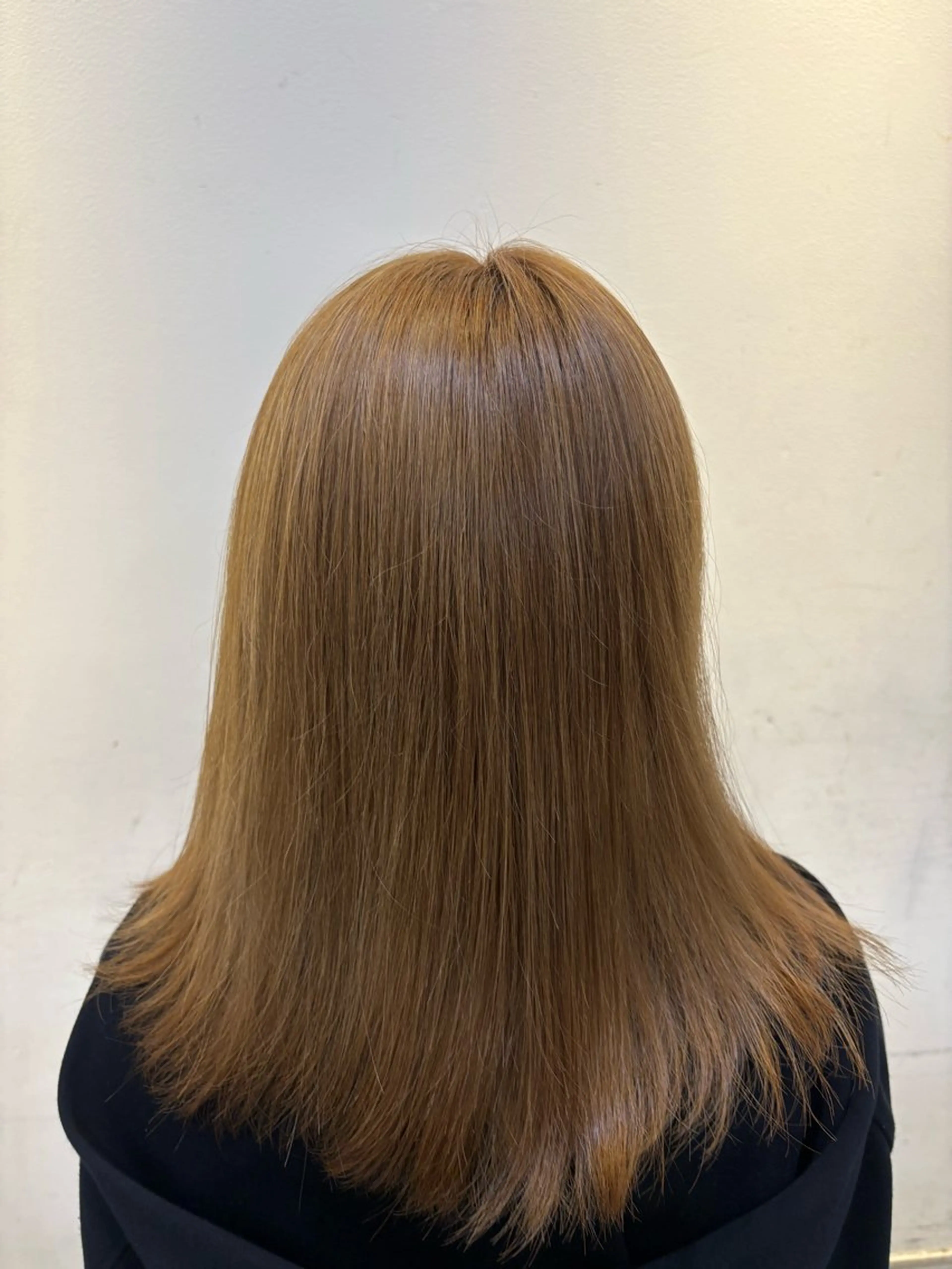 ミディアム カラー ヘアカラー トリートメント 大田黒 零生のヘアスタイル