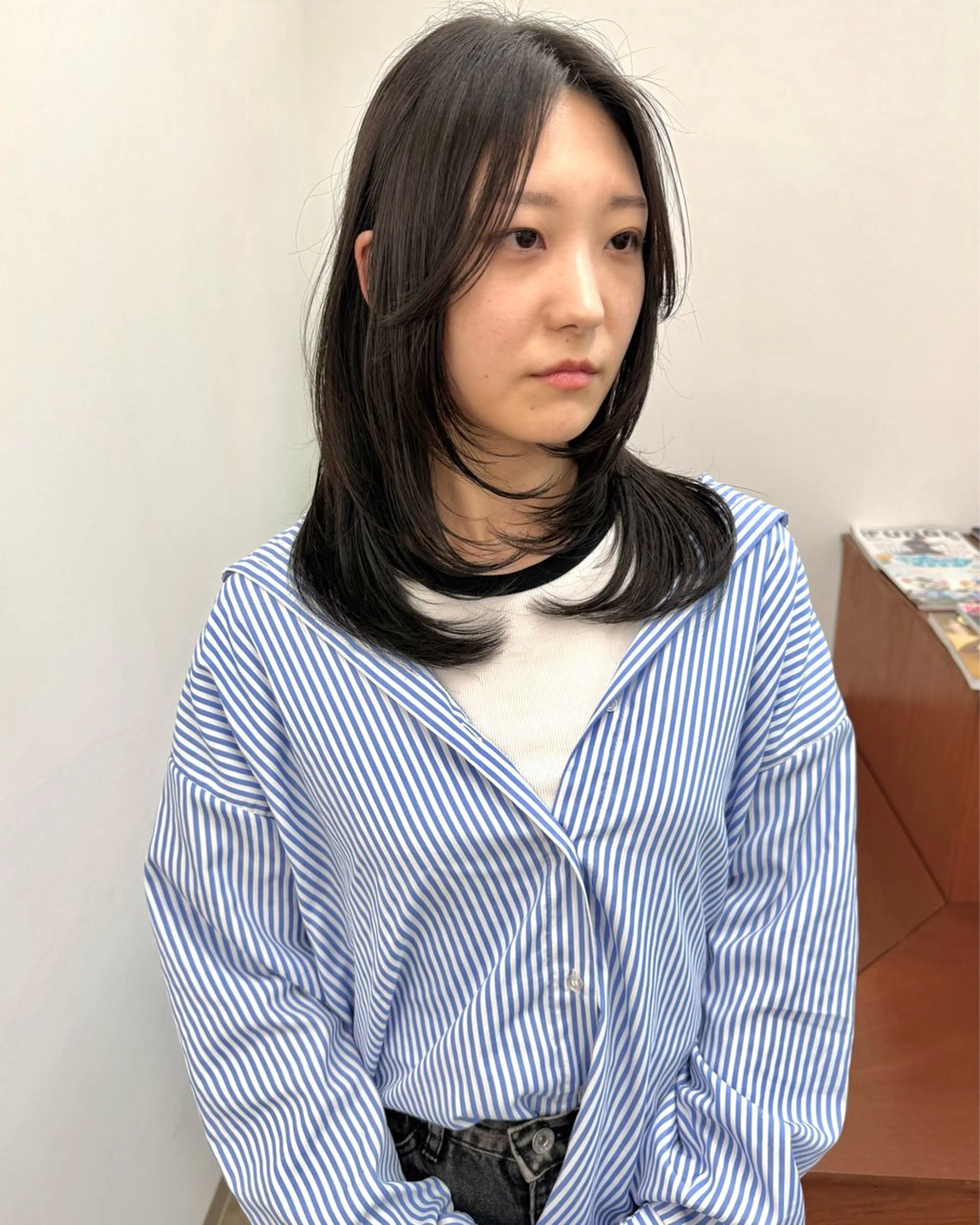 セミロング レイヤーカット カット 📍葛西りんたろう/ ENVのヘアスタイル