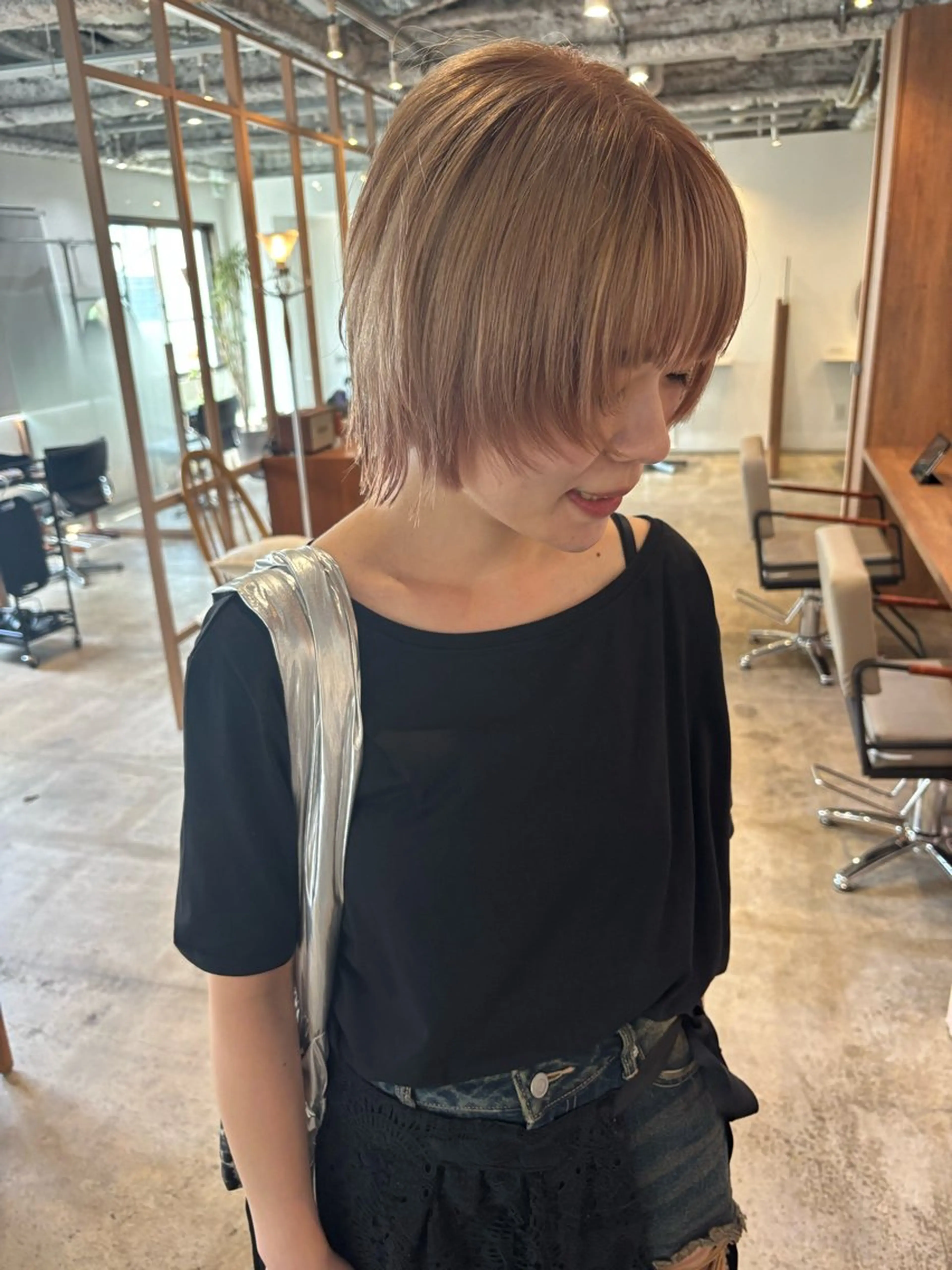 ミディアム カラー カット ヘアカラー トリートメント Hayashi Shioriのヘアスタイル
