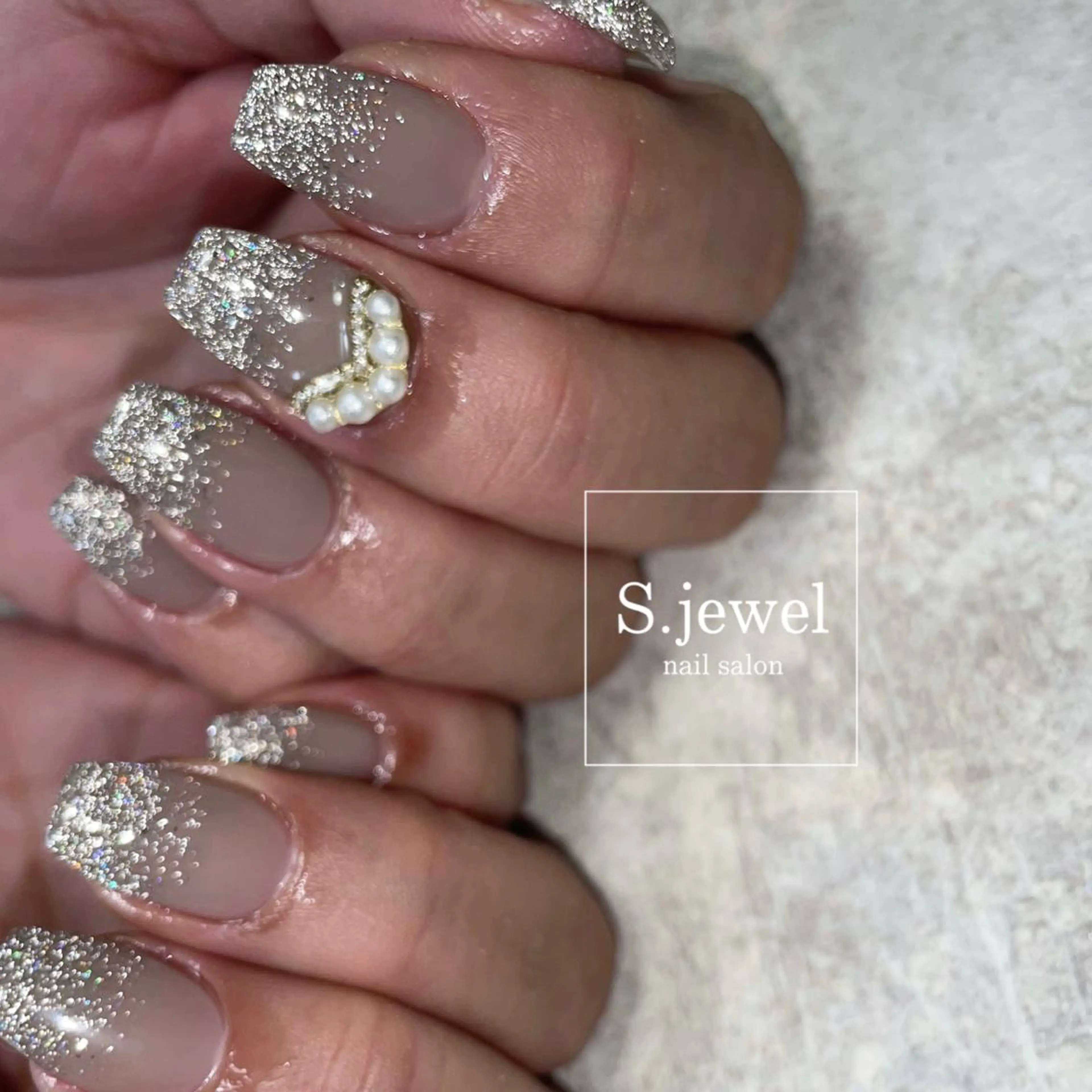 ネイル S. JEWELのネイルデザイン