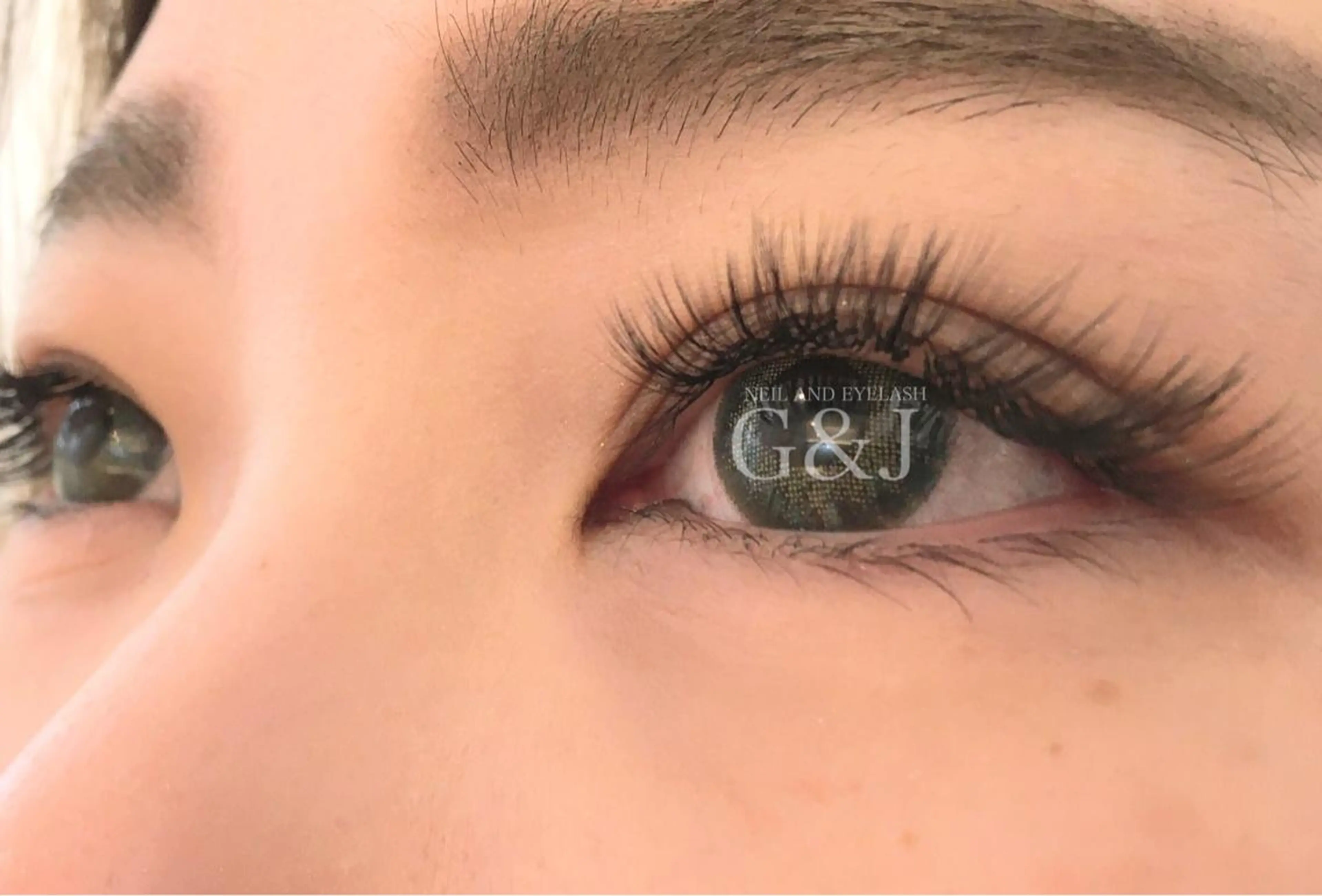 マツエク・マツパ Cカール 目尻長め ボリュームラッシュ Eyelash Salon FAXIA大宮店所属・FAXIA Mihoのマツエク・マツパデザイン