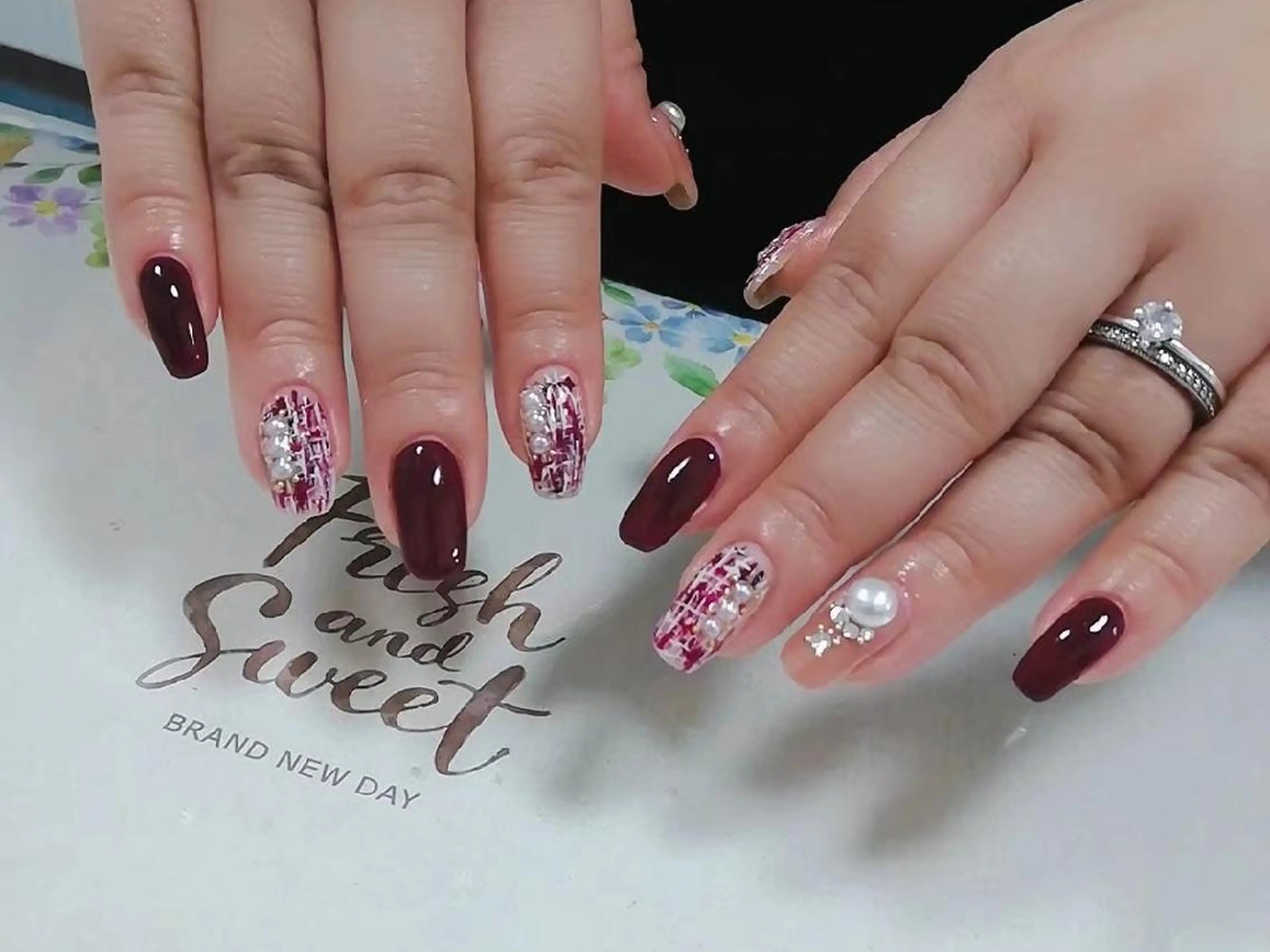 ネイル 横浜市中区曙町 E·U·Bネイルのネイルデザイン