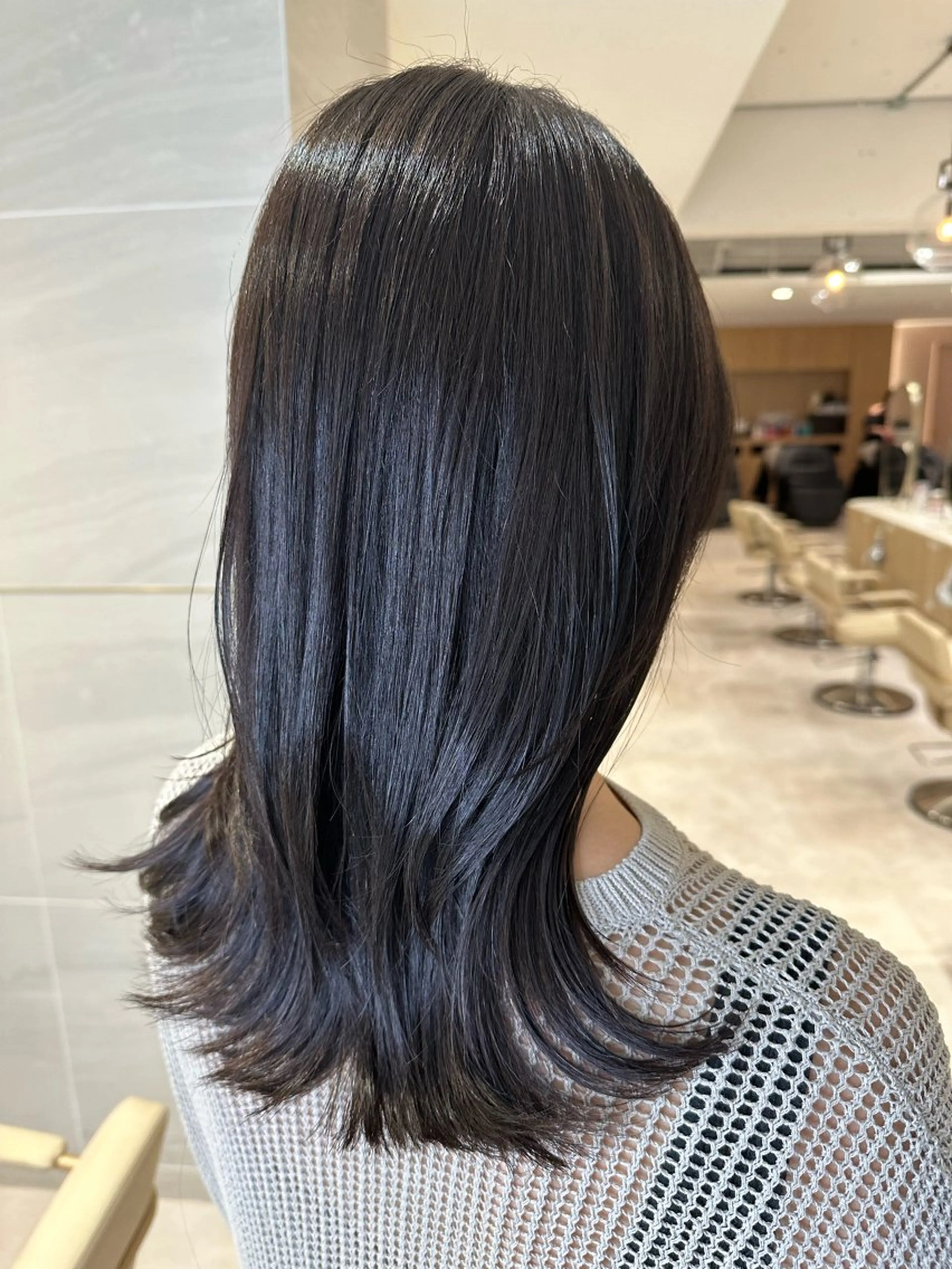 ミディアム くびれヘア 地毛風縮毛矯正/ コウノリナのヘアスタイル