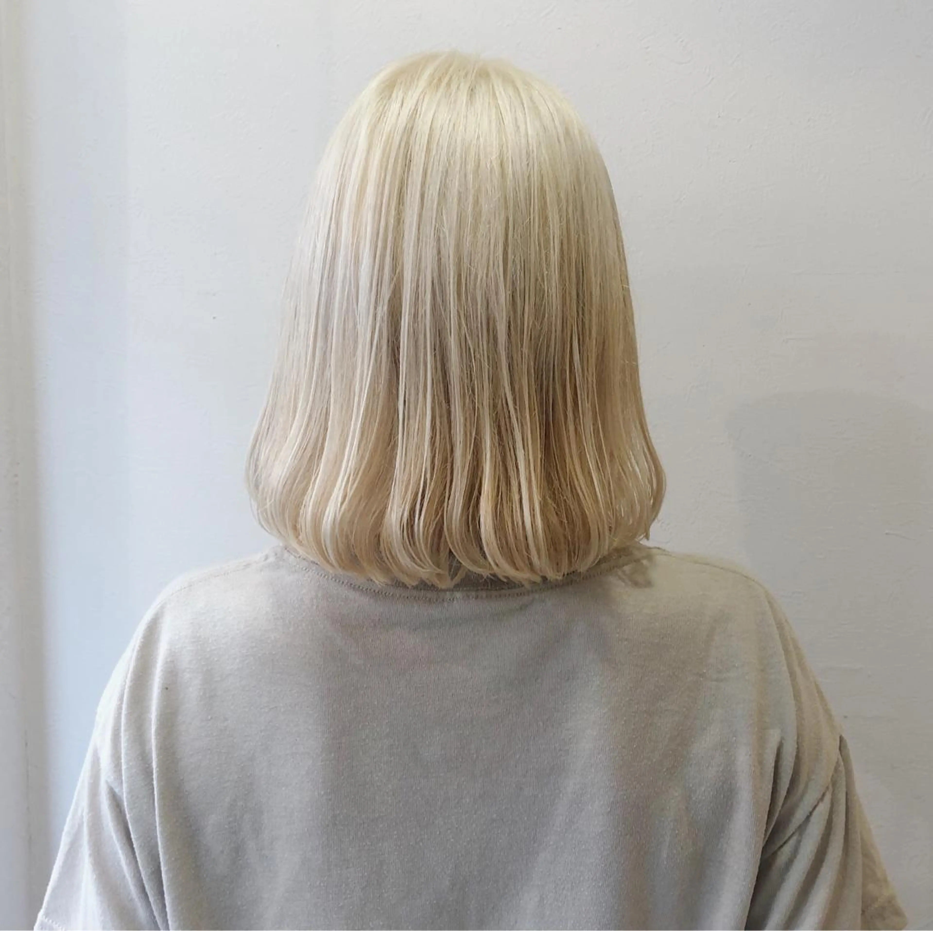 ミディアム yuki watanabeのヘアスタイル