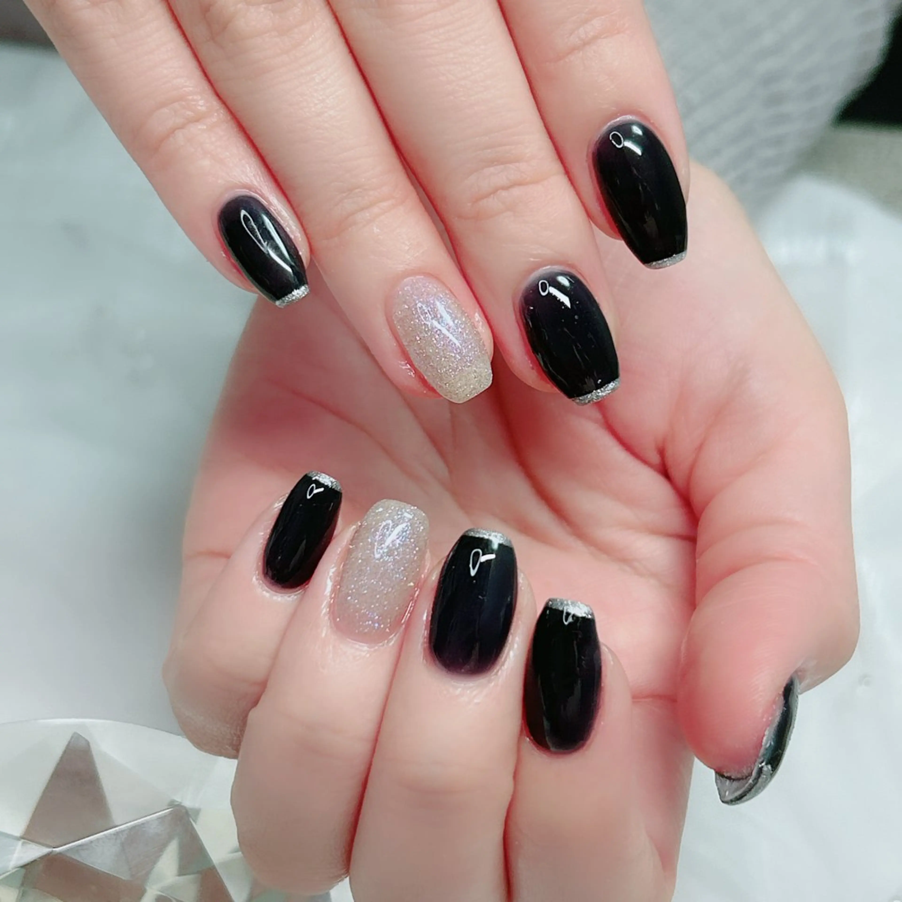 ネイル オーロラネイル ミラーネイル オフィスネイル ワンカラーネイル シンプルネイル ハンドネイル Cute Tips nailのネイルデザイン