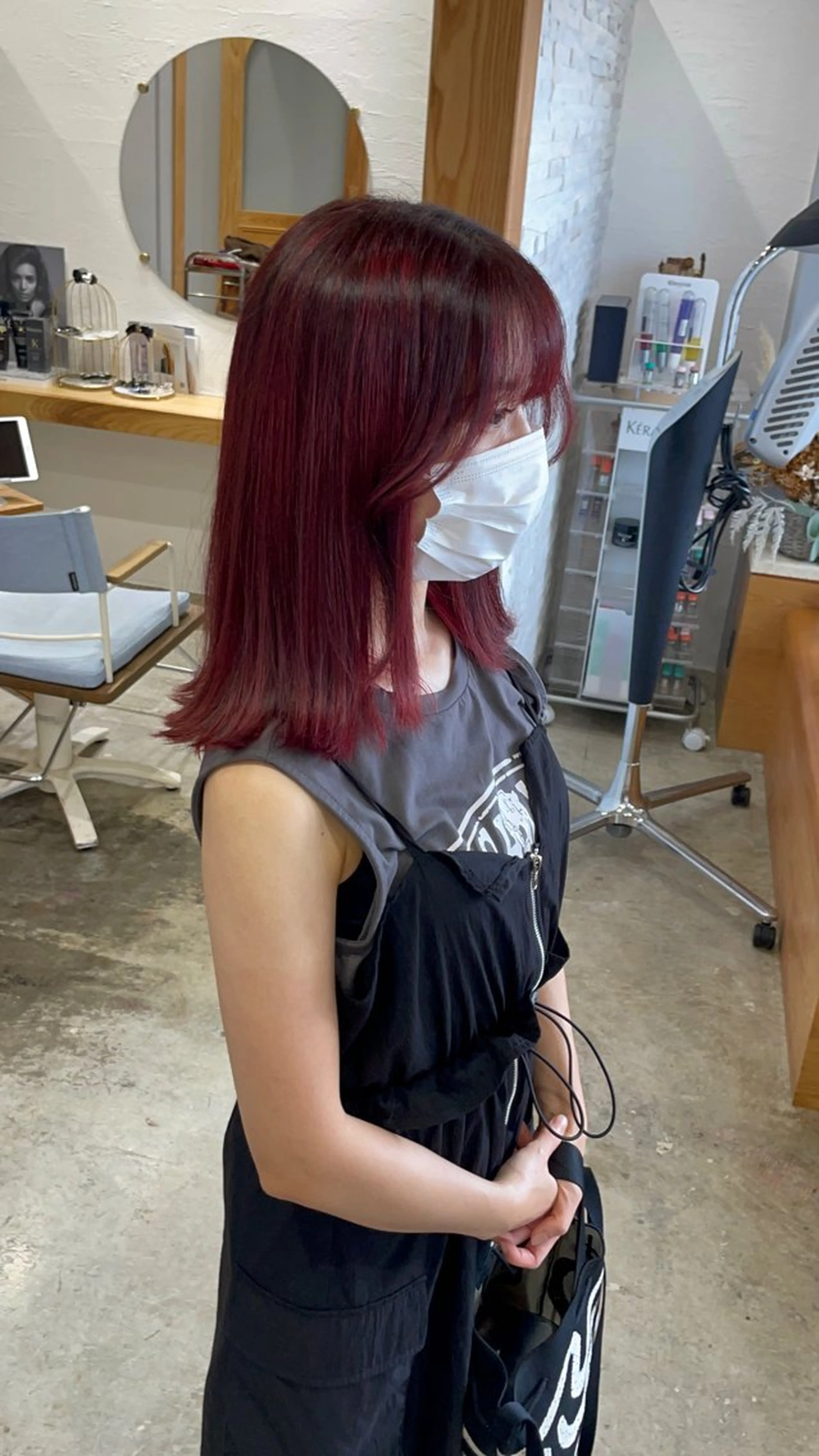 カラー miloc himekaのヘアスタイル