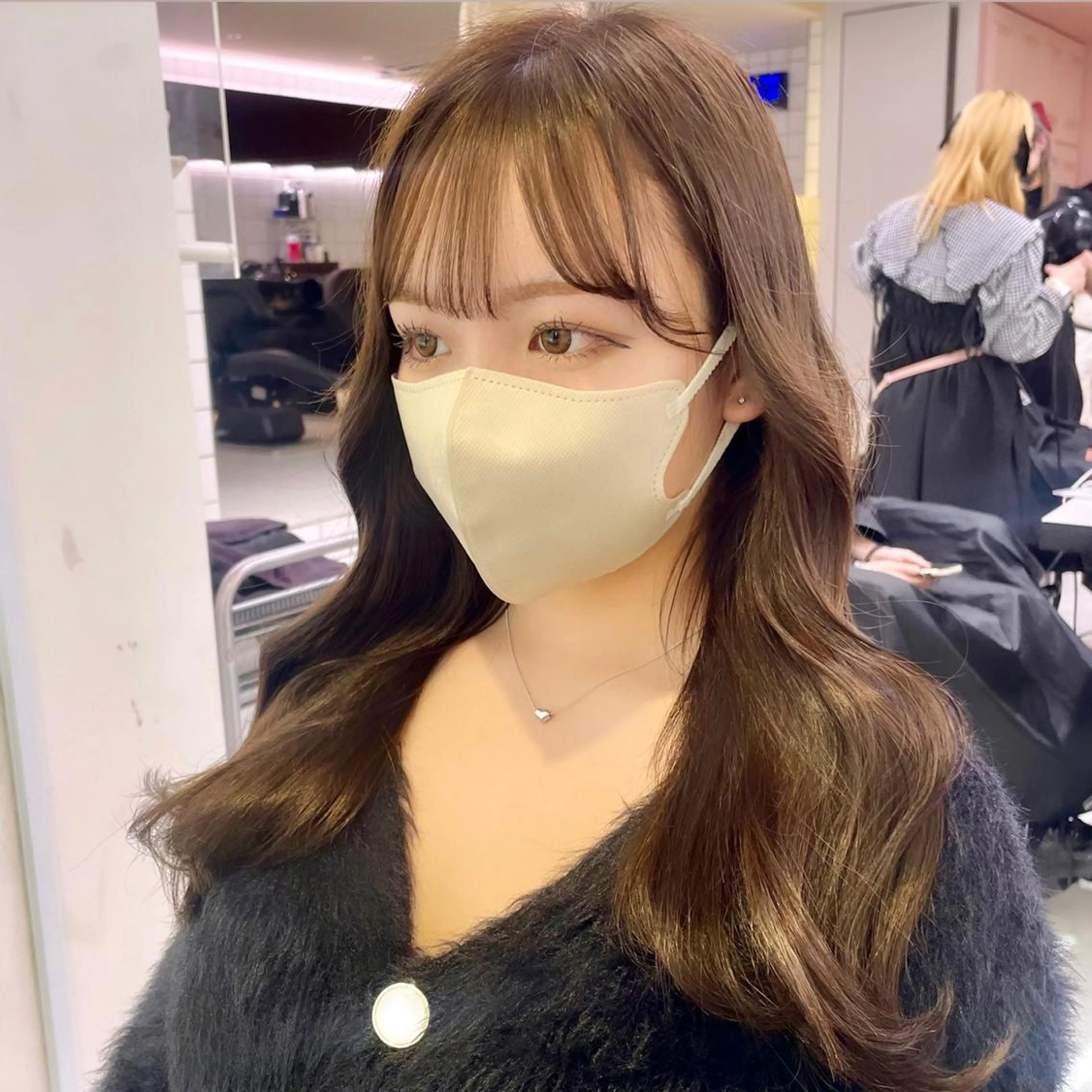 セミロング トリートメント うる艶トレンドヘア 🕊️上野BABYのヘアスタイル